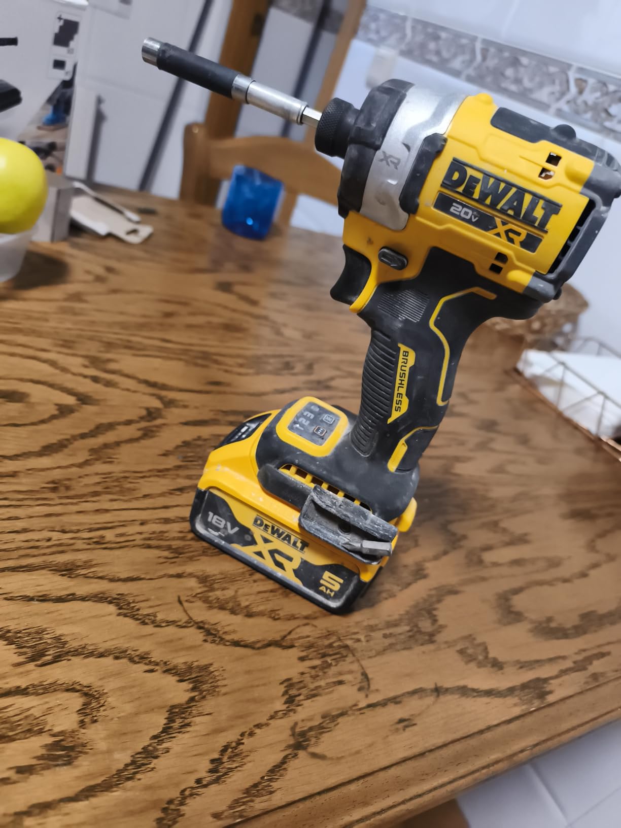 DEWALT 20V MAX XR 1/4 Inch Cordless Impact Driver, Bare Tool Only (DCF860B) customer photo 1