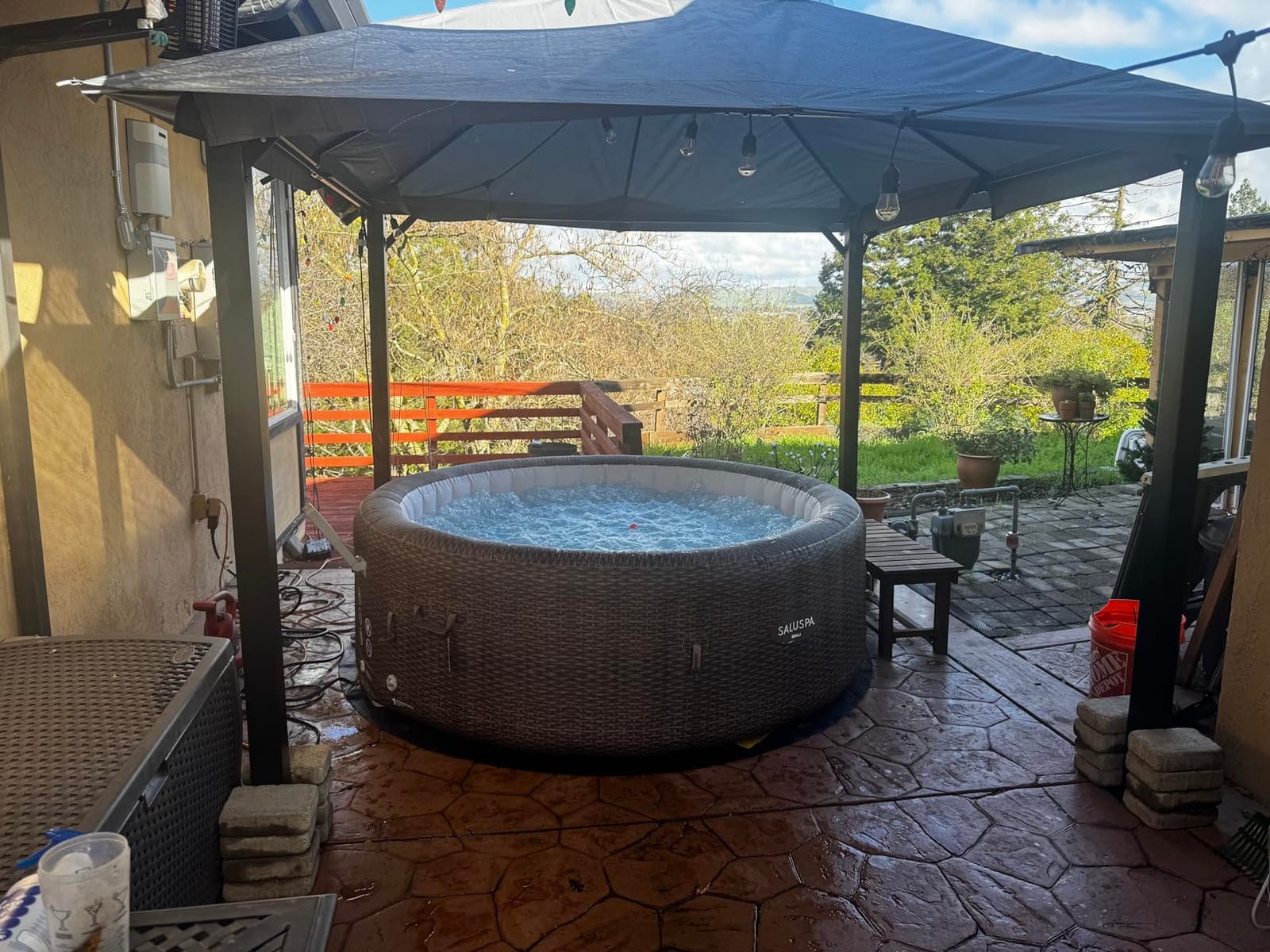 Bestway SaluSpa Bali Energy-Efficient AirJet 4-6 Person Inflatable Hot Tub customer photo 2