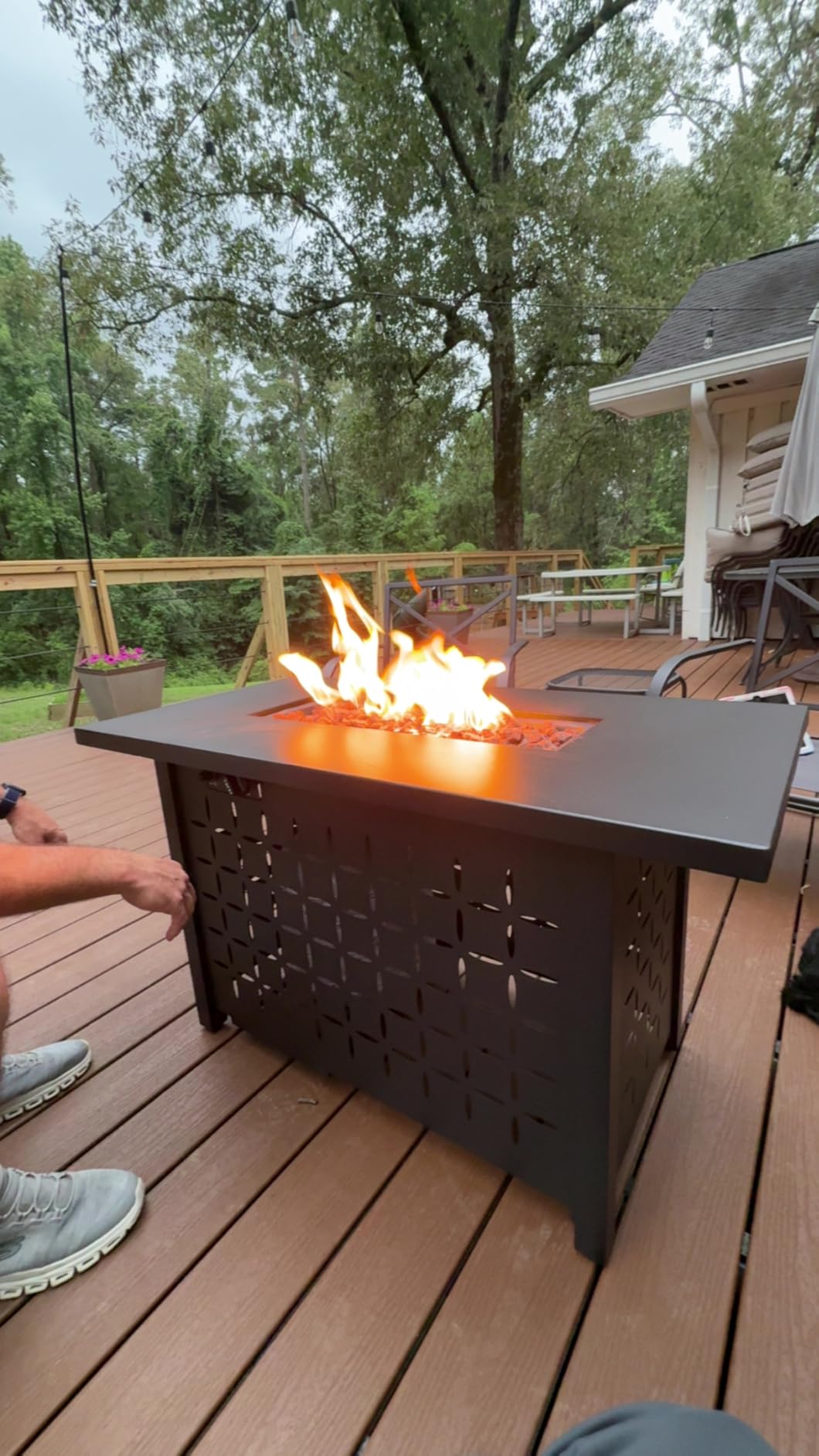 43 inch Outdoor Propane Fire Pit 50,000 BTU Gas Fire Pit Table with Lid, Waterproof Cover, Rectangle Gas Firepit Table for Garden/Patio, CSA Certification customer photo 1