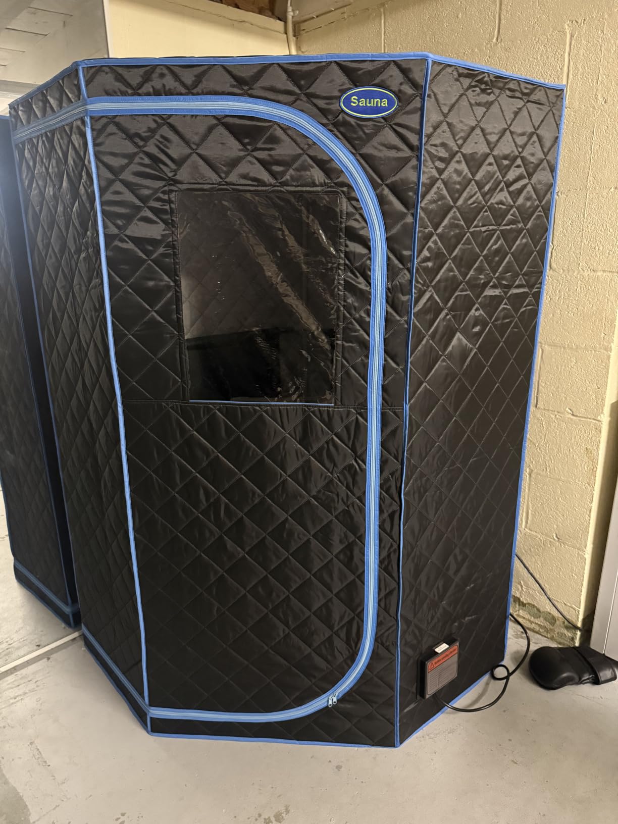 Foldable Portable Steam Sauna, Personal Sauna Tent for Home SPA with 1000w 2.2L Steamer, Folding Chair, Remote Control, Black customer photo 2