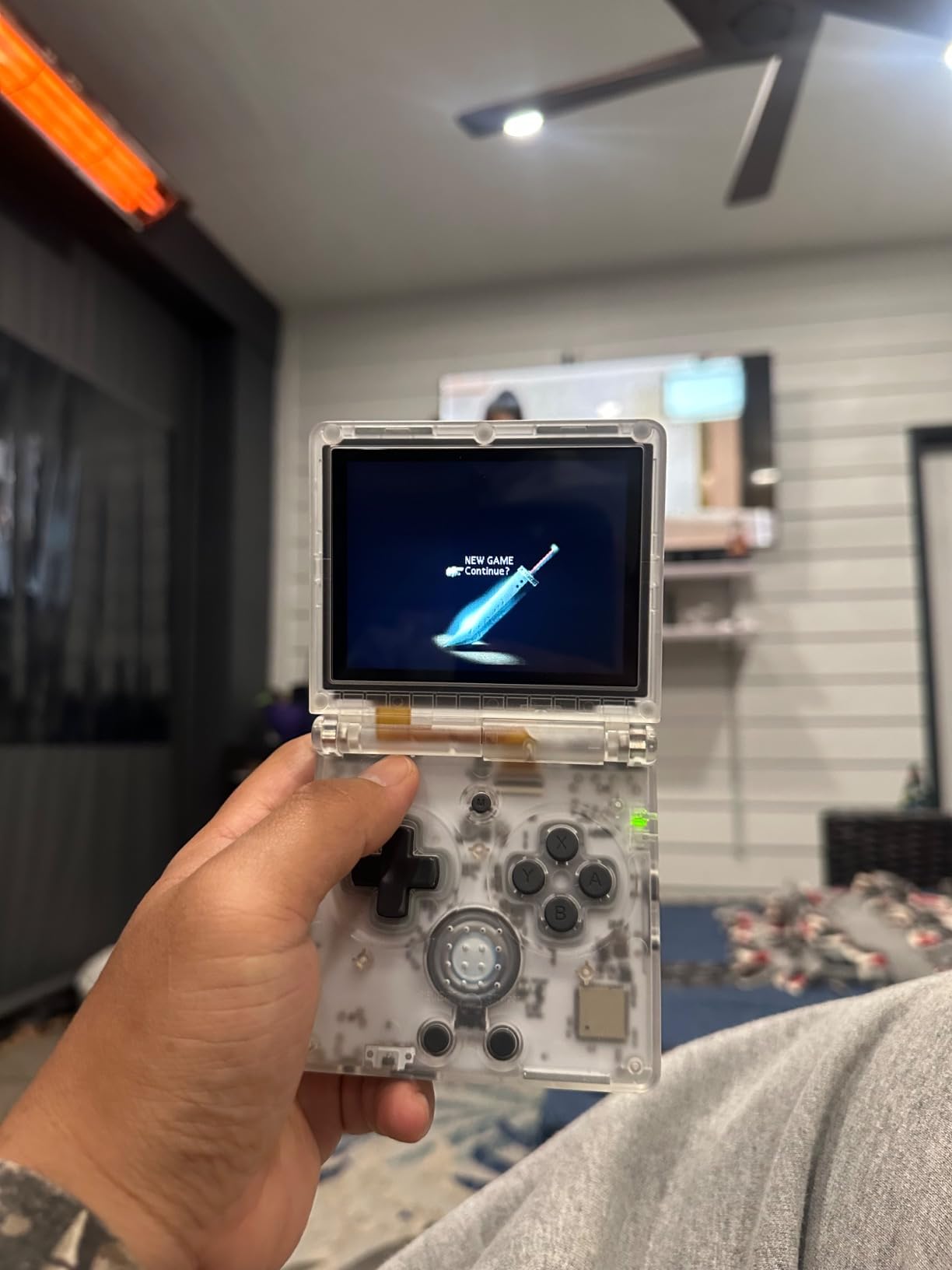 Anbernic RG35XXSP Handheld Game Console RG35XX SP Clamshell Retro Game Console with 64G TF Card Preloaded Games 5532 Portable Gaming Console with 3300mAh Battery 5G WiFi Bluetooth HD Black customer photo 1