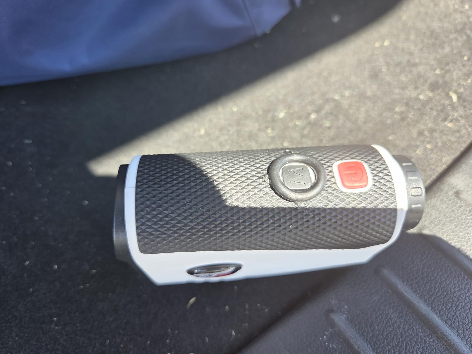 Golf Rangefinder with Slope On/Off - 1200 Yards 7X Magnification customer photo 1