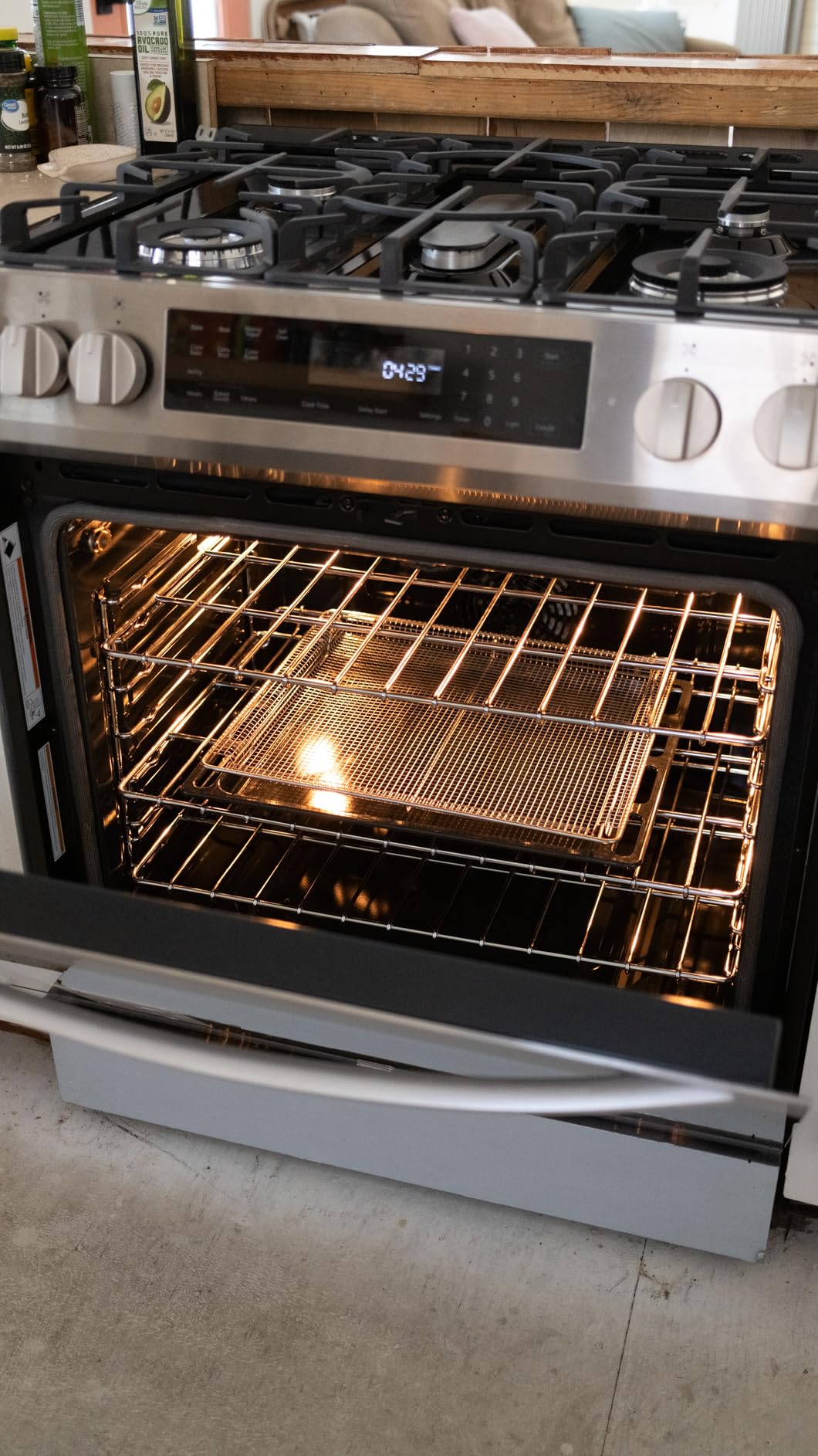 Kenmore 5.6 cu. ft. Front Control Gas Range Oven - Stainless Steel customer photo 1