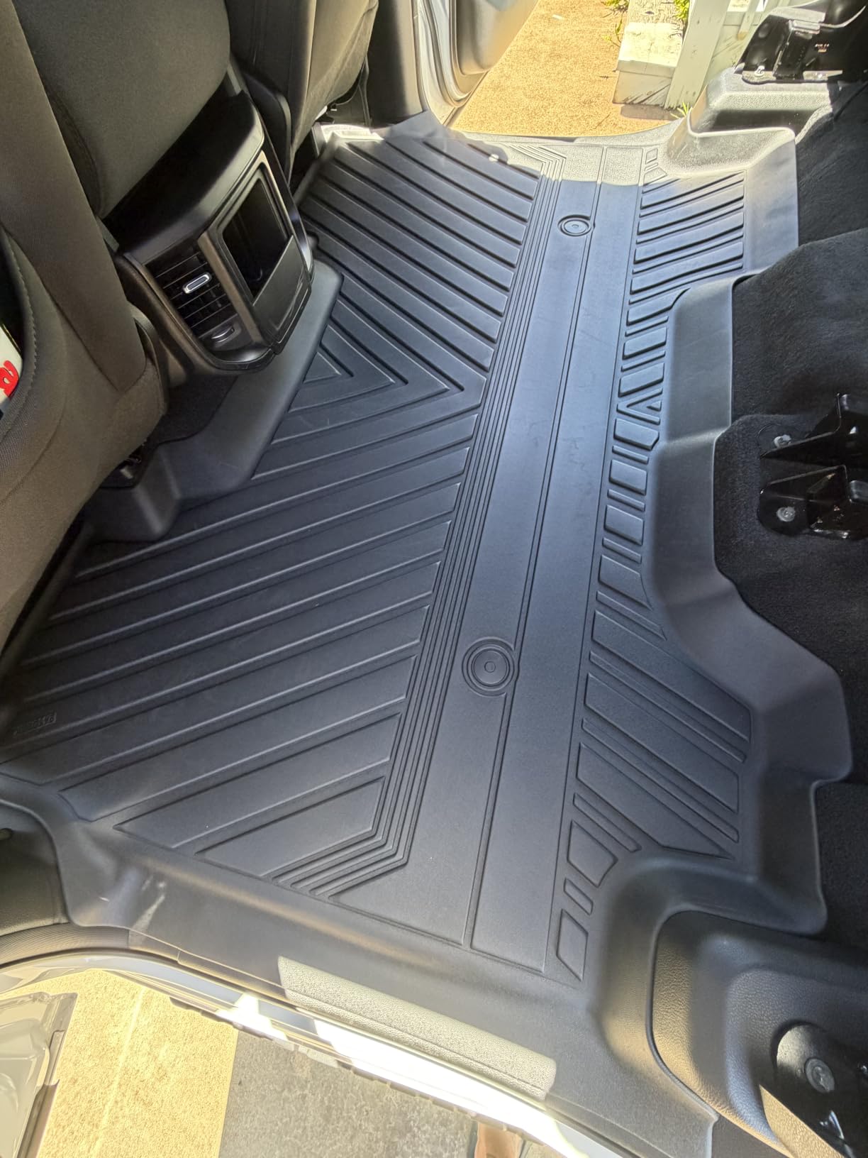 YITAMOTOR Floor Mats Fit for 2013-2018 Dodge Ram 1500/2500/3500 Crew Cab, 2019-2024 Ram 1500 Classic Crew Cab 1st & 2nd Row All Weather Heavy Duty Floor Liners Black customer photo 2