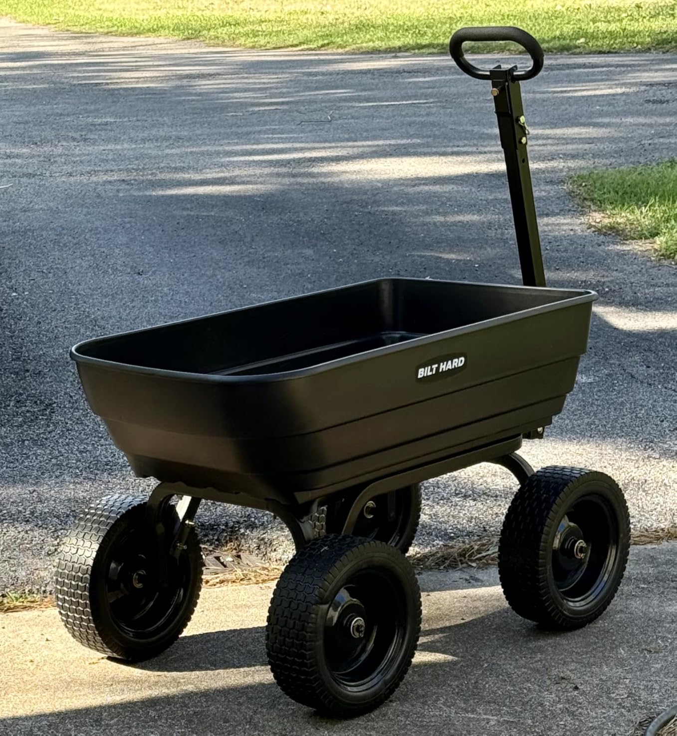 BILT HARD Poly Garden Dump Cart 1200 lbs with No Flat Tires, Quick Release, 2-in-1 Convertible Handle, 7 Cu Ft Dump Wagon Heavy Duty for Yard, Outdoor customer photo 1