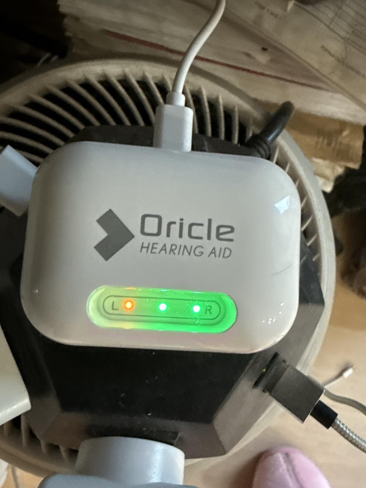 Oricle Standard 2.0 Hearing Aids for Seniors - Oricle Hearing Aids for Adults with Advanced Noise Cancellation - Easy Volume Control with Portable Charging Case customer photo 1