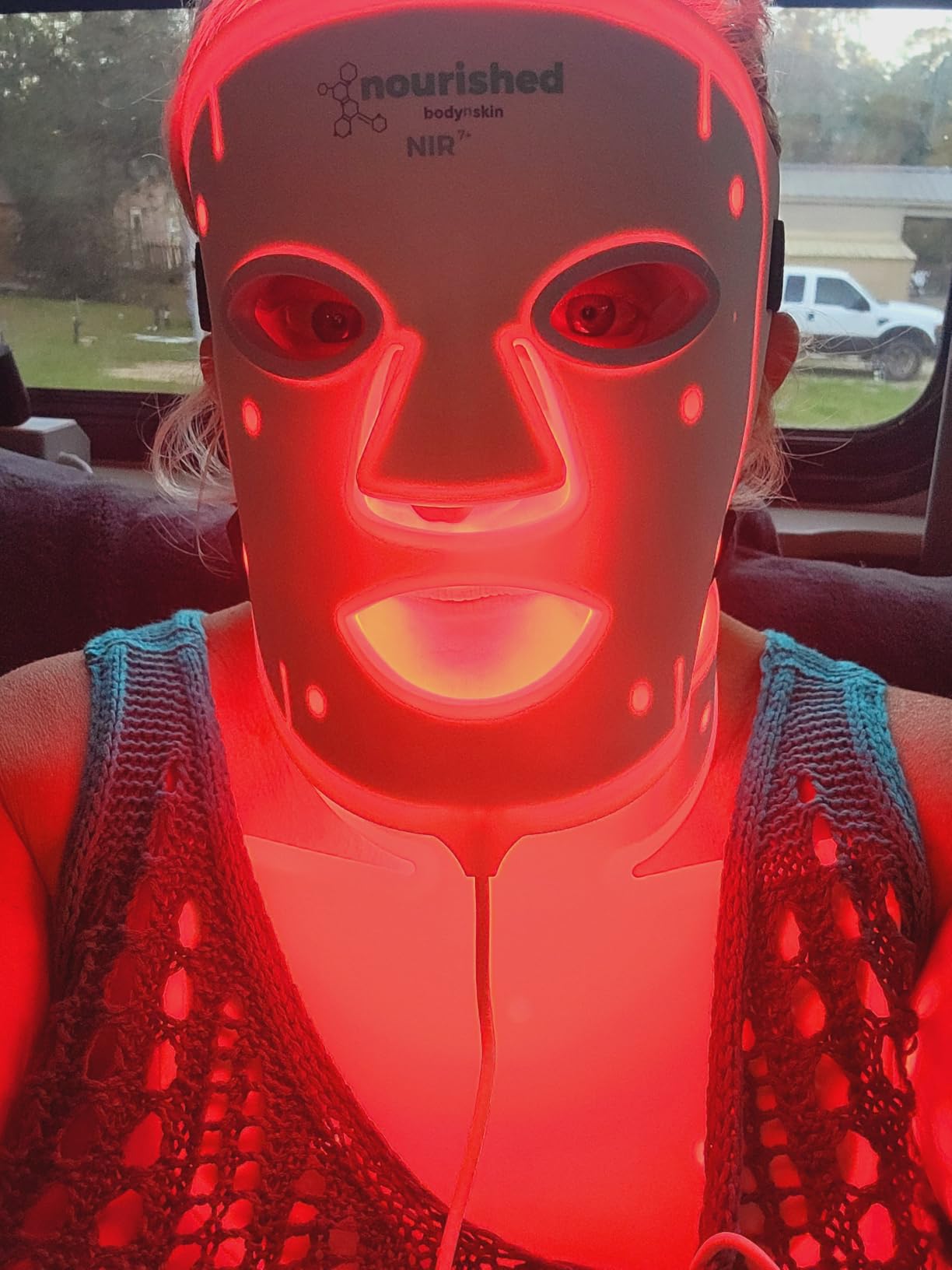 Nourished Bodynskin 7 Colors LED Face and Neck Mask with Near-Infrared - Blue, Red Light Therapy for Face - 912 LEDs - Skincare Tool for Anti-Aging customer photo 2