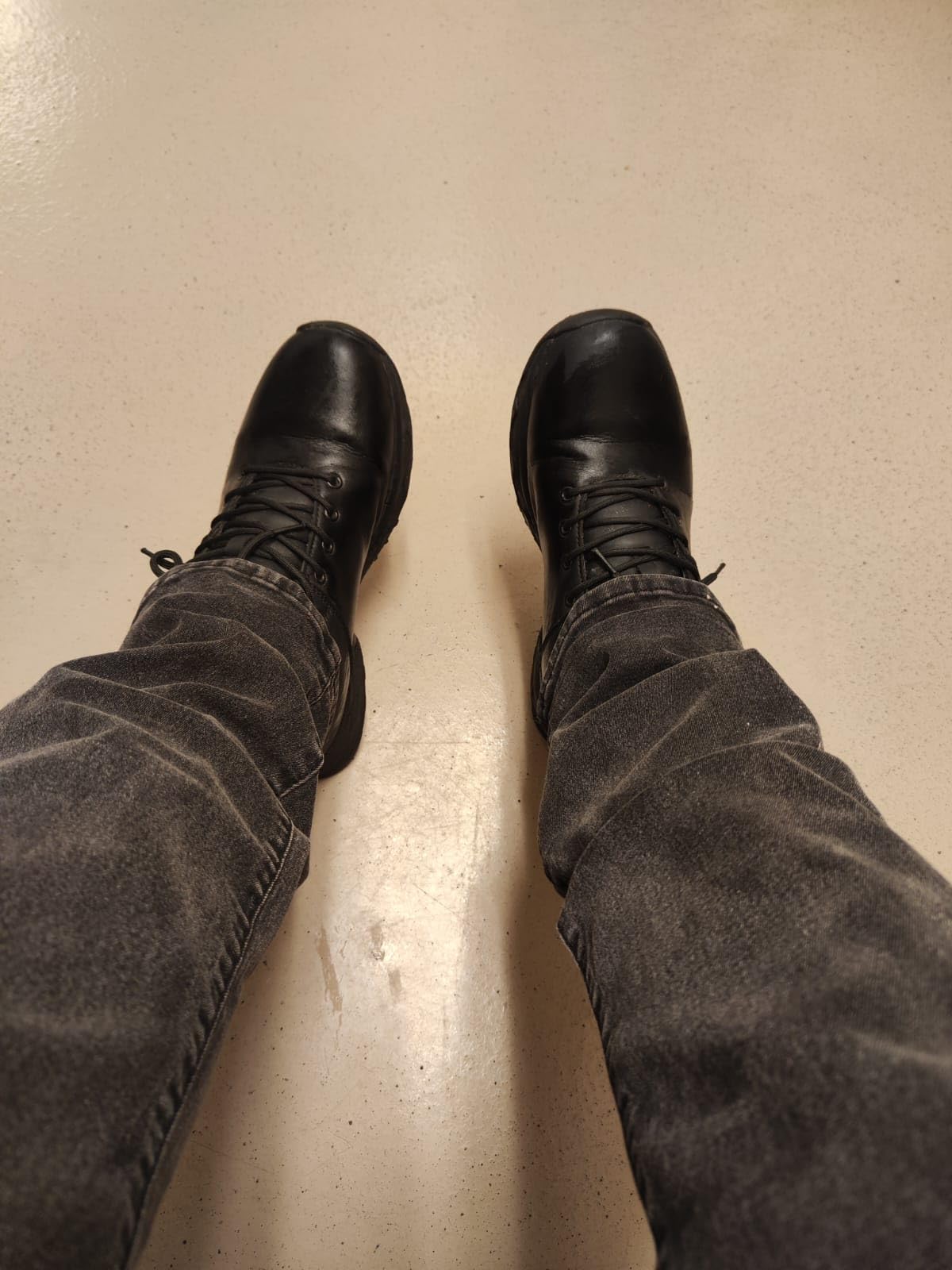 SHULOOK Non Slip Work Boots for Men Slip Resistant Shoes Restaurant Kitchen customer photo 1