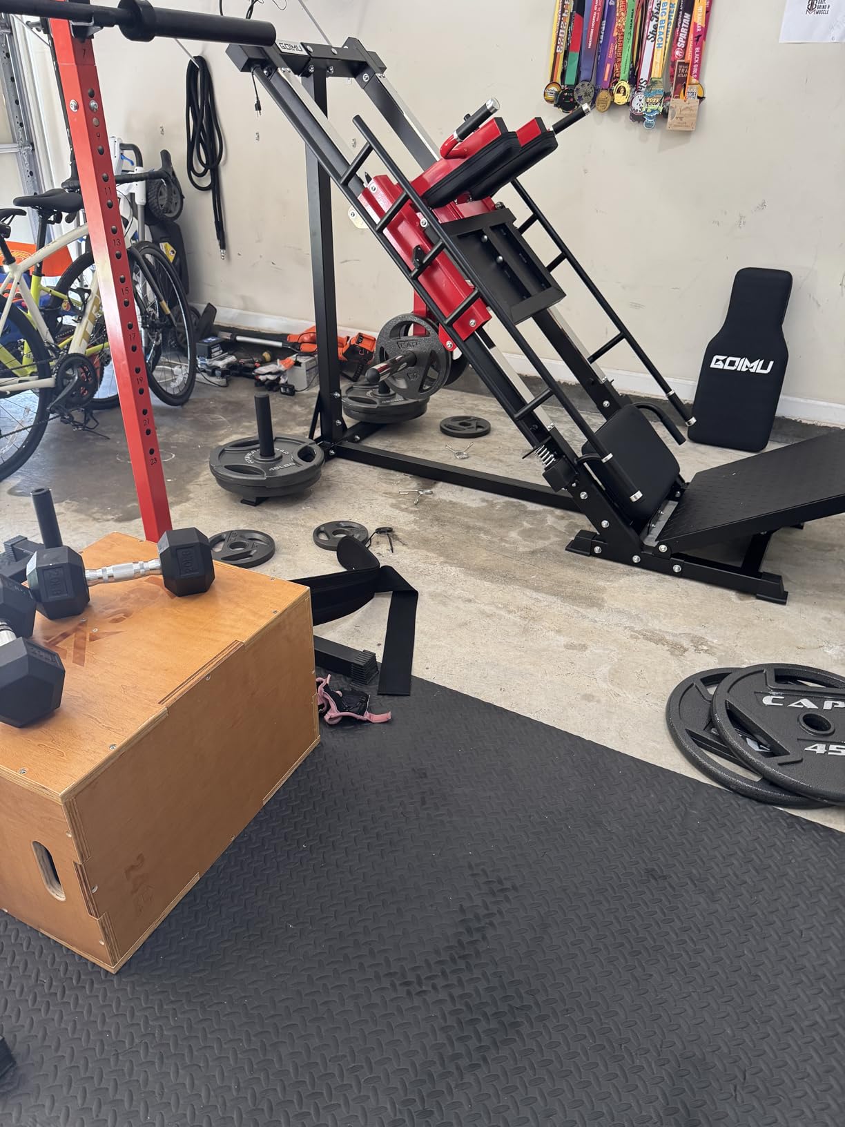 Leg Press Hack Squat Machine with Back Support Cushion, 3 in 1 Adjustable Leg Press Machine with Quad Track Roller System, Hack Squat Machine customer photo 1