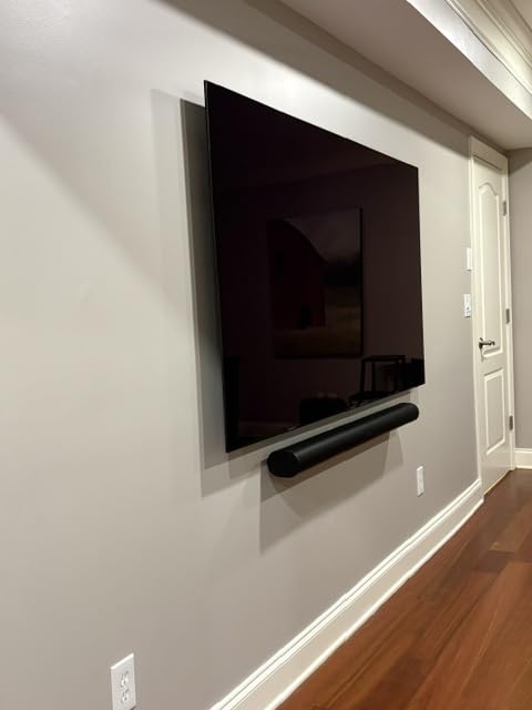 Samsung 77-Inch Class S90F Smart TV (2025 Model, 77S90F), NQ4 Gen3 Processor, Upscaling Pro, HDR+, Motion Xcelerator 144Hz, Vision, Alexa Built-in, 4K customer photo 1