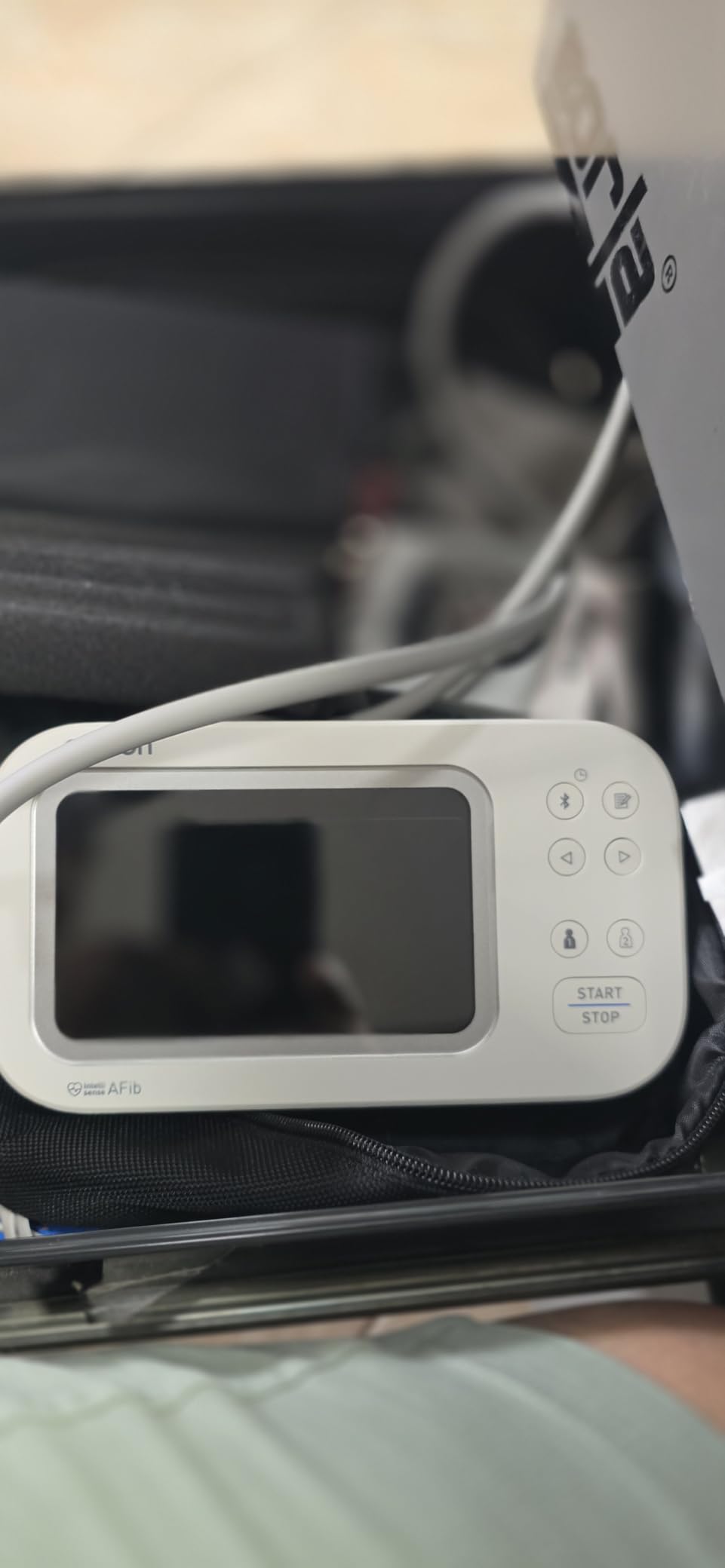 OMRON Platinum Blood Pressure Monitor & Upper Arm Blood Pressure Cuff | For Home Use - #1 Doctor & Pharmacist Recommended Brand - Clinically Validated - AFib Detection - Connect App customer photo 2