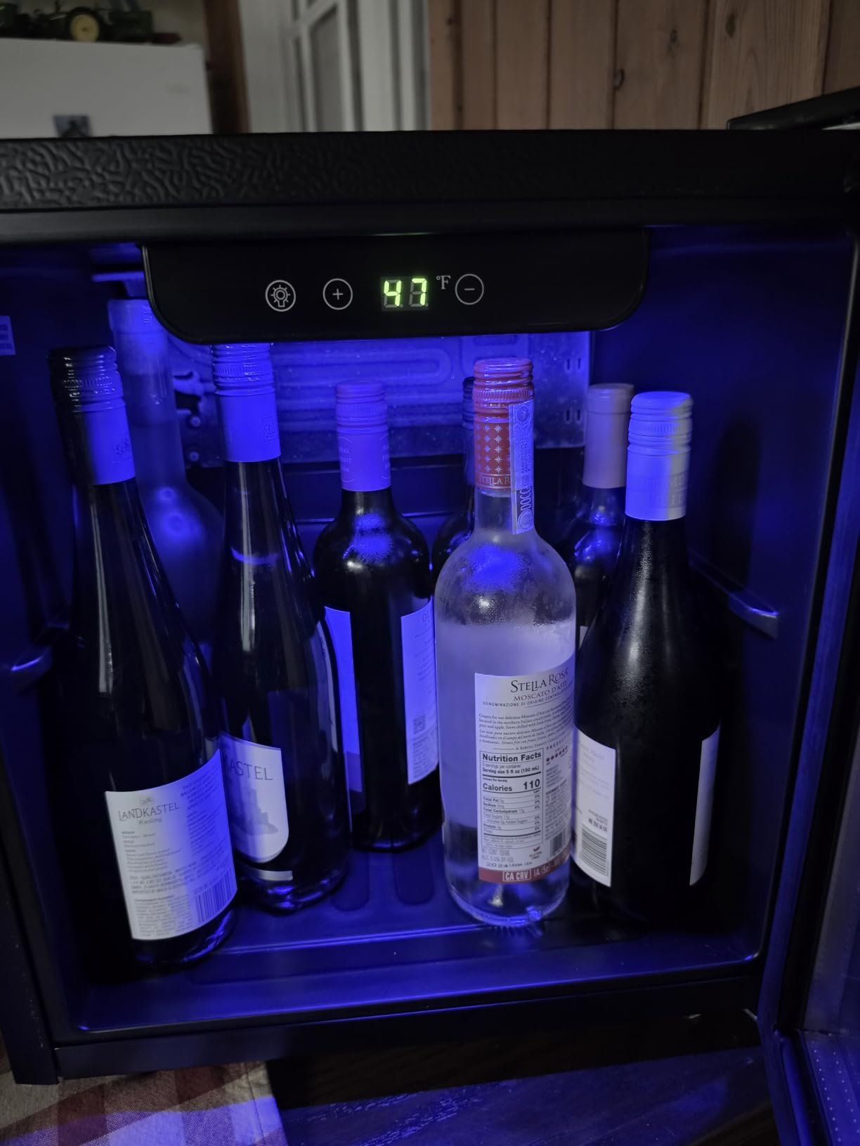 Antarctic Star 0.9Cu. Ft. Counter-top Wine Cellar Mini Fridge | 2 Bottle+6 Can Red Wine Beverage Refrigerator, Quiet, Portable, LED Light and Display, 40-61 ℉, Black customer photo 2