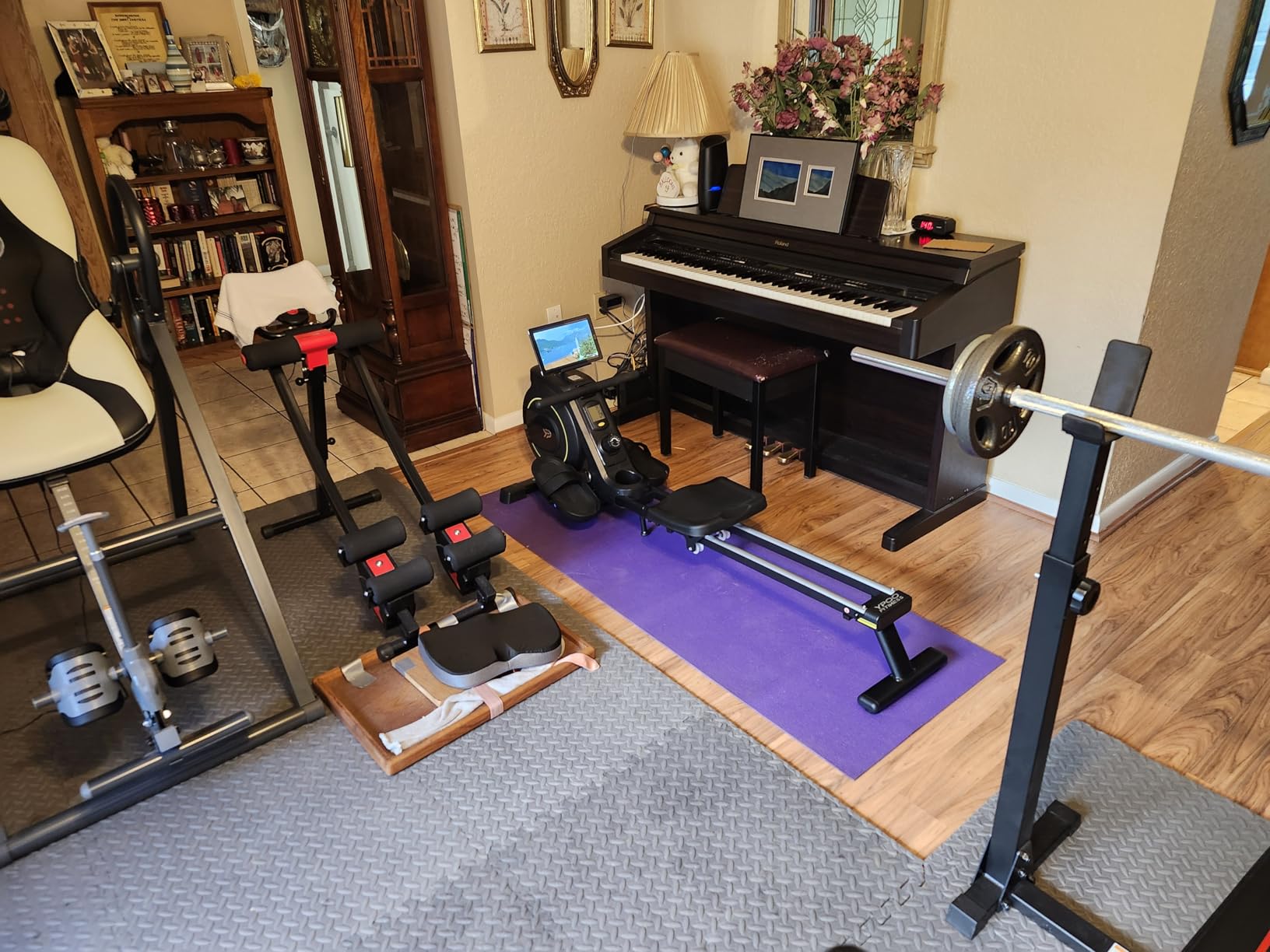 Rowing Machine for Home, 350 LB Capacity, 16-Level Silent Resistance, Magnetic Rowing Machines for Home Foldable, Full-Body Workout Compact Rowing Machine for Cardio & Strength with APP Support customer photo 1
