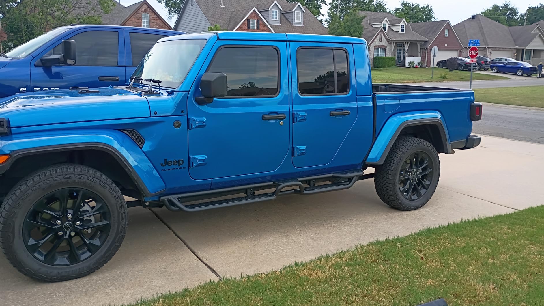 BINARY STAR Running Boards Compatible with 2004-2025 Nissan Titan customer photo 2