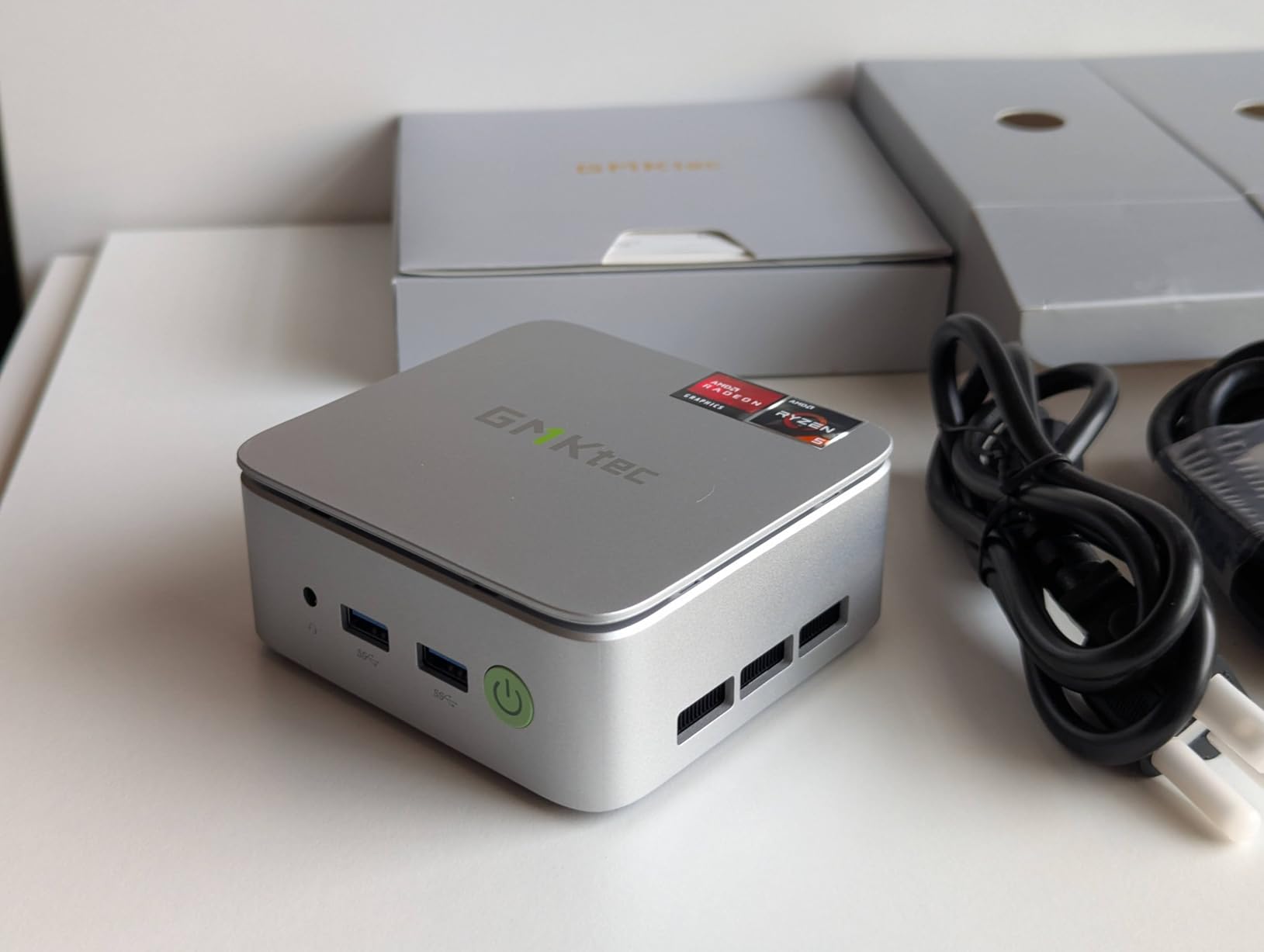 GMKtec Mini PC Computer, G10 Ryzen 5 3500U (Beats N150/4300U/3200U), 16GB RAM 512GB SSD 2.5GbE NIC LAN Desktop Office Home Business HTPC, Triple 4K Display, WiFi, BT, USB-C, DP, Type-C PD, HDMI 2.1 customer photo 2