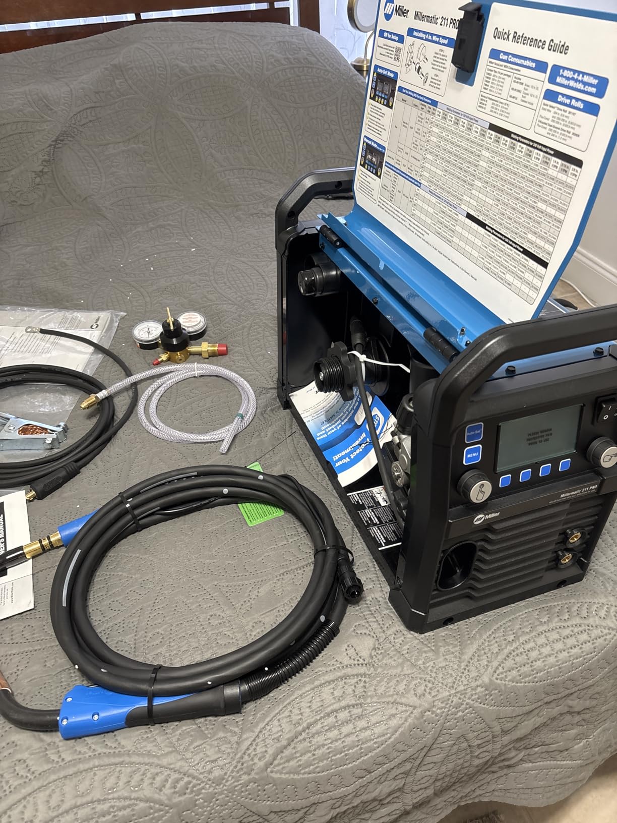 Millermatic® 211 PRO MIG Welder Machine, Dual-Voltage, Auto-Set™ customer photo 2