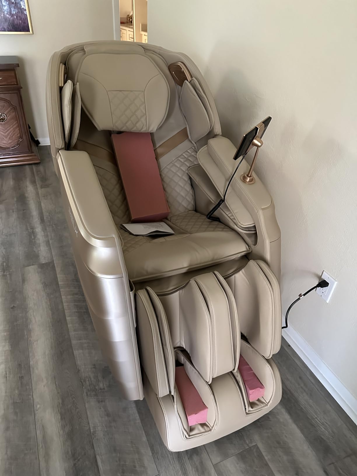 RELX Massage Chair Full Body with Body Scan, Zero Gravity, SL-Track, Black customer photo 2