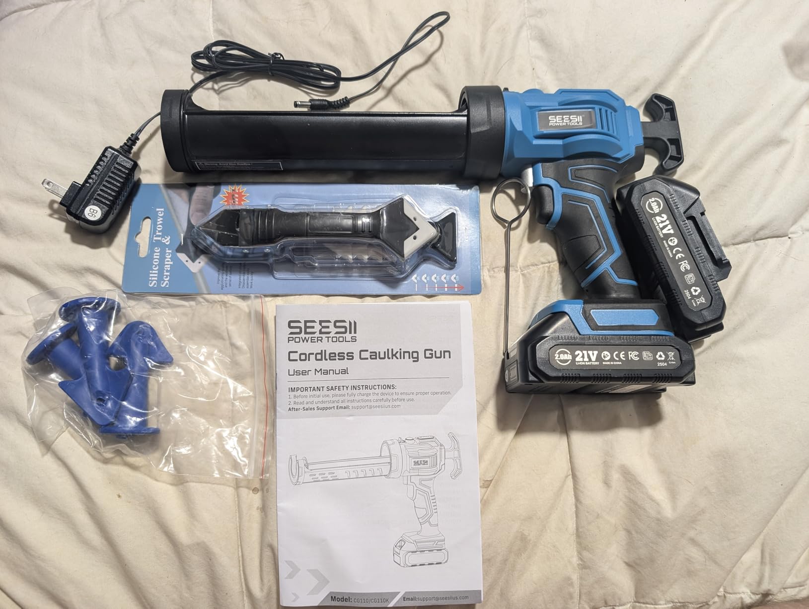 SEESII Cordless Caulking Gun w/2 x 2.0Ah Batteries | 21V Battery Powered Caulk Gun, Electric Caulking Gun, 9Pcs Caulk Remover Tool, LED Light, Auto Retract for Filling, Sealing customer photo 1