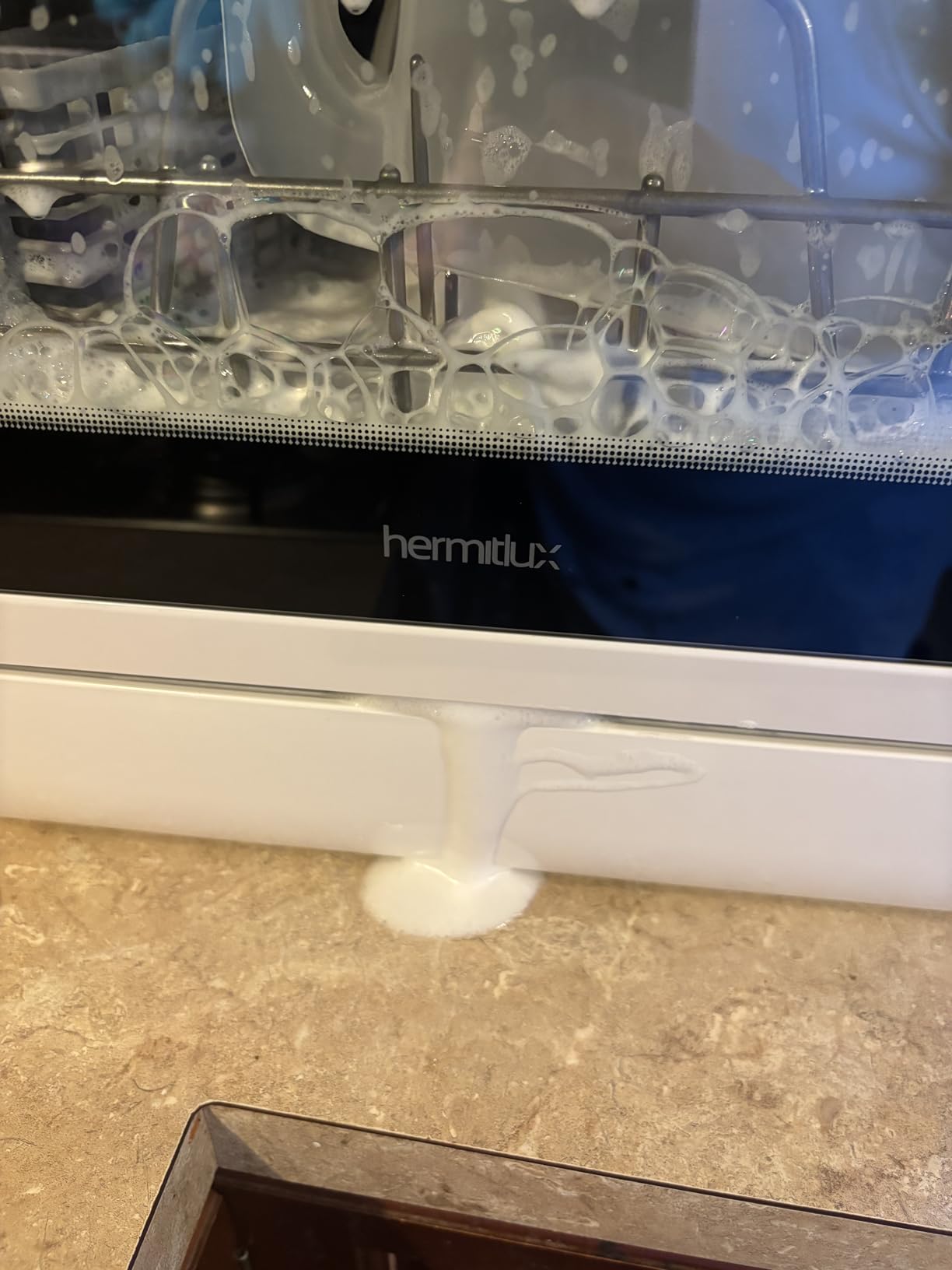 Hermitlux Slim Countertop Portable Dishwasher for Small Spaces customer photo 1