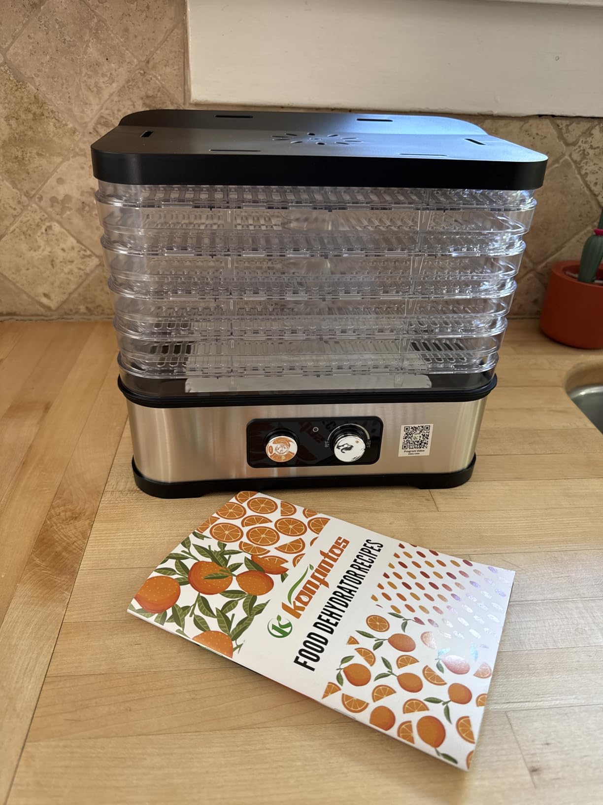 Small Food Dehydrator for Jerky, Fruit, Herbs & Pet Treats | 250W Energy-Efficient Heating, 5 BPA-free stackable trays, up to 72 hours of continuous operation, 95-158°F control, Black customer photo 2