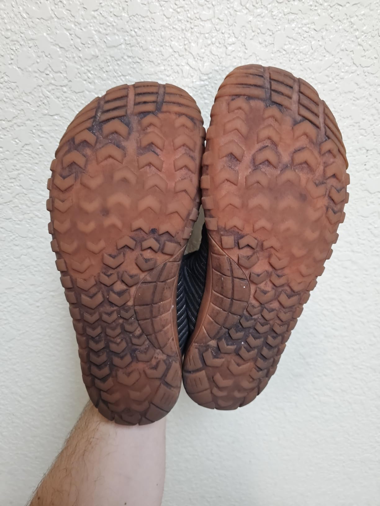 WHITIN Men's Wide Barefoot Trail-Running Shoes W51 customer photo 1