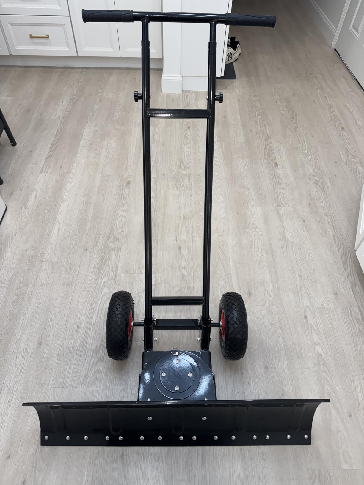 DORTALA Snow Shovel with Wheels, 36” Wide Heavy-Duty Metal Snow Pusher with 7-Position Angled Blade, Adjustable Height Anti-Slip Handle for Double Driveway, Sidewalk, Black customer photo 1