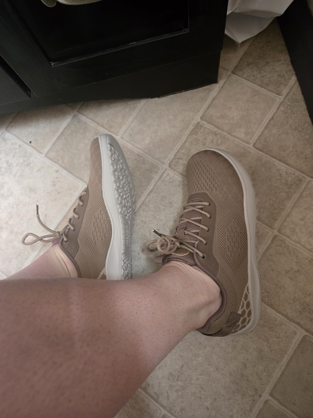 HOBIBEAR Minimalist Barefoot Shoes Wide-Last Zero-Drop Lace Up Unisex Trail Running Shoes customer photo 2