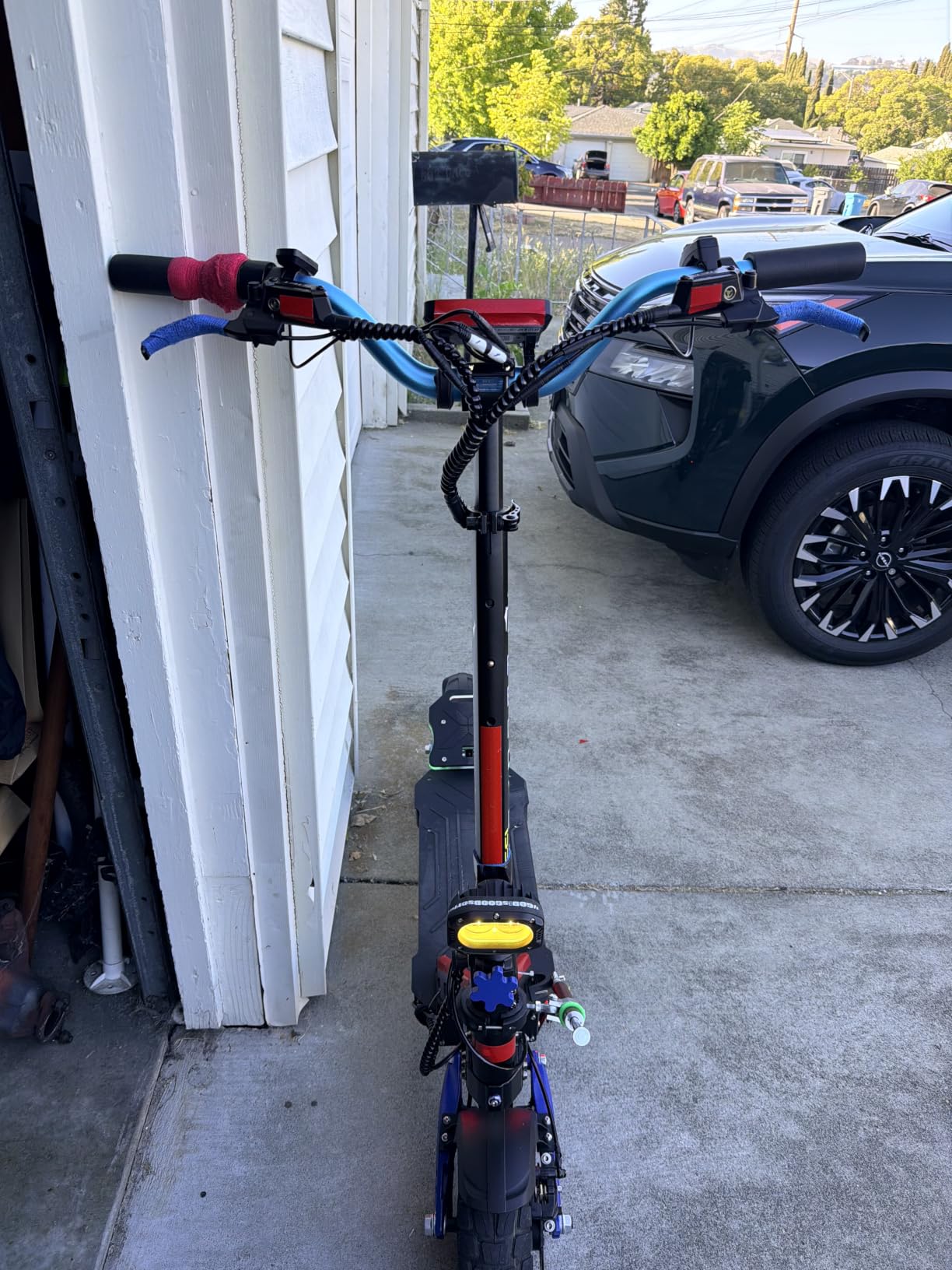 JUNLING Electric Scooter, 3600W/4000W Dual Motor, 45/50 Mph Top Speed, 50/55 Miles Max Range, 18.2AH/36AH Battery, Dual Suspension Hydraulic Braking System customer photo 2