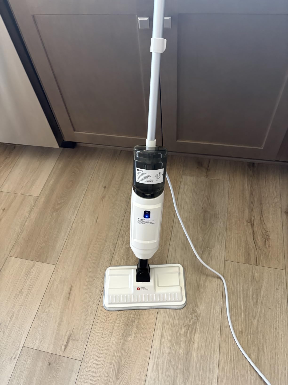 Steam Mop Cleaner 260°F Steam in 15s, 16.9oz Tank Hardwood and Tile | 99.9% Stains Removal, Chemical-free Cleaning Safe for Kids/Pets, Lightweight, Deep Cleaning Floor Steamer for Hardwood/Tile customer photo 1