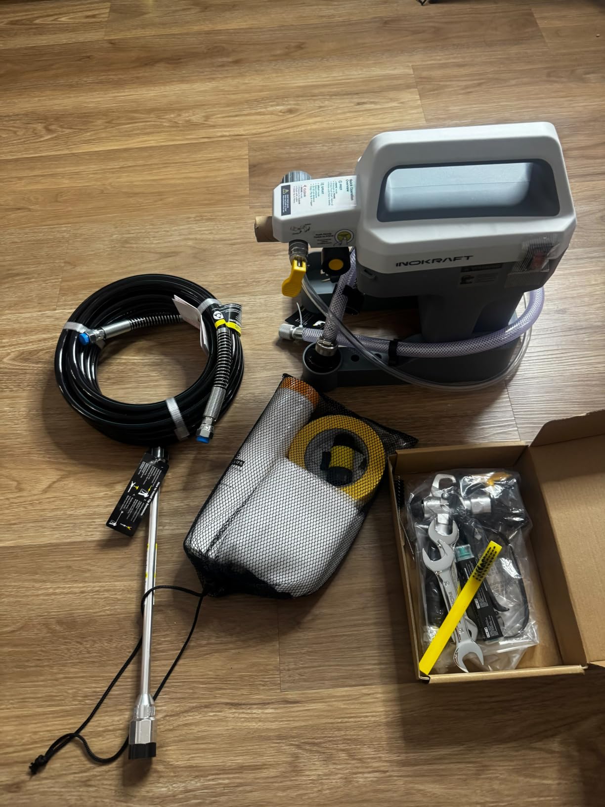 InoKraft NEO Airless Paint Sprayer Kit, 3000 PSI 0.26 GPM, Lightweight customer photo 1