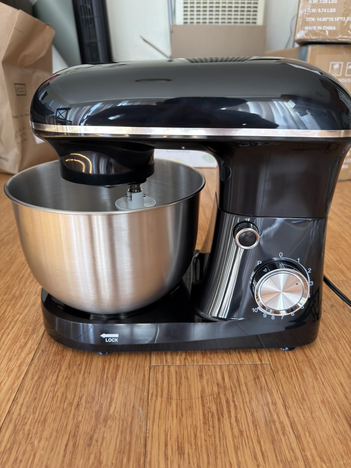 NEWBULIG Stand Mixer 6.3QT, Kitchen Electric Mixers Alternative | 10-Speed Dough Hook, Whisk, Beater & Splash Lid, Multi-Cover for Baking, Cakes and Home Cooking Needs customer photo 2