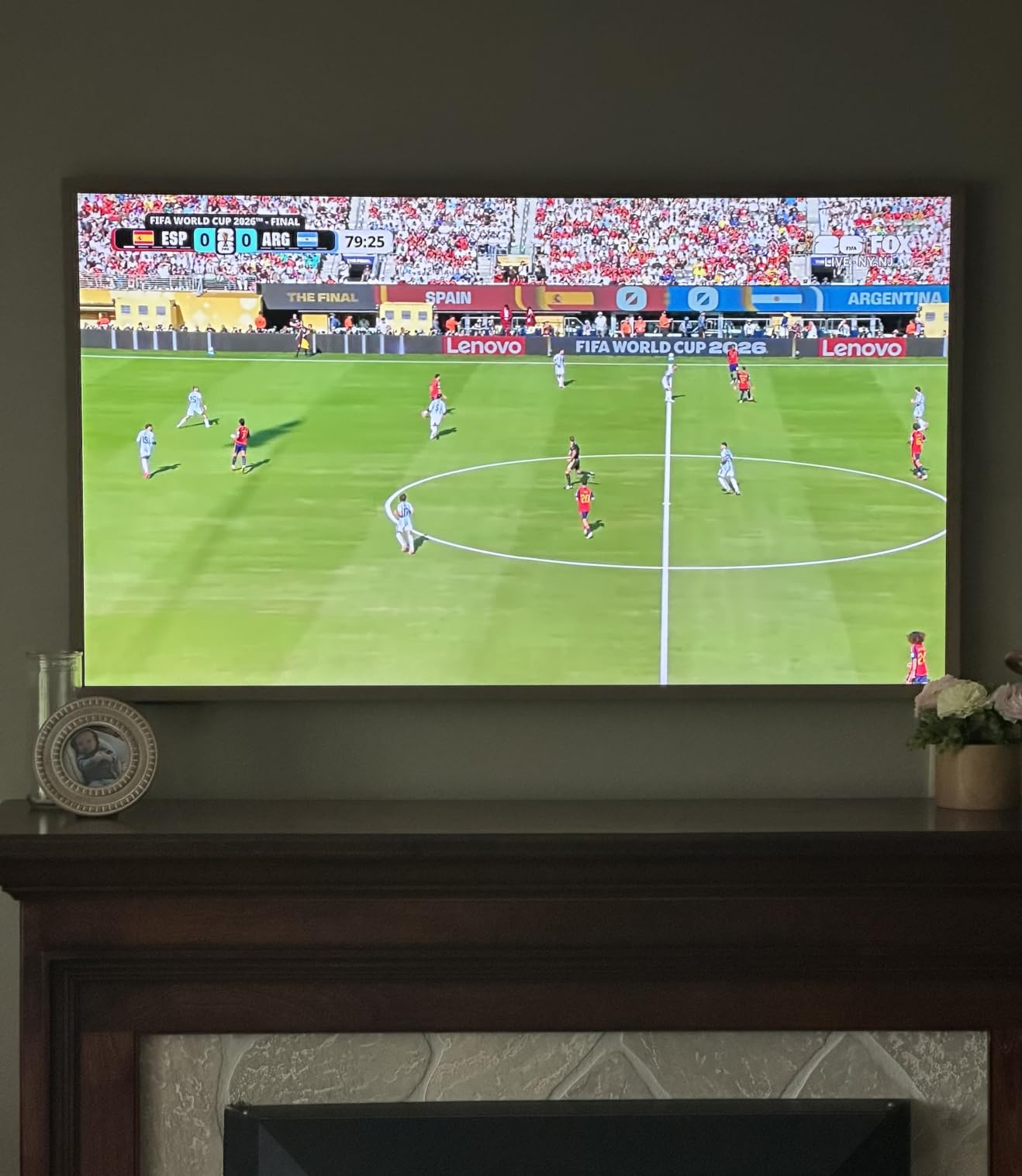 Hisense 55“ Hi-QLED S7 CanvasTV Series 4K UHD Google Smart Art TV (55S7SG, 2026 New) - 144Hz, Art Mode, Anti-Glare Panel, Dolby Vision HDR, Hi-Matte Display, Frame & UltraSlim Wall Mount Included customer photo 1