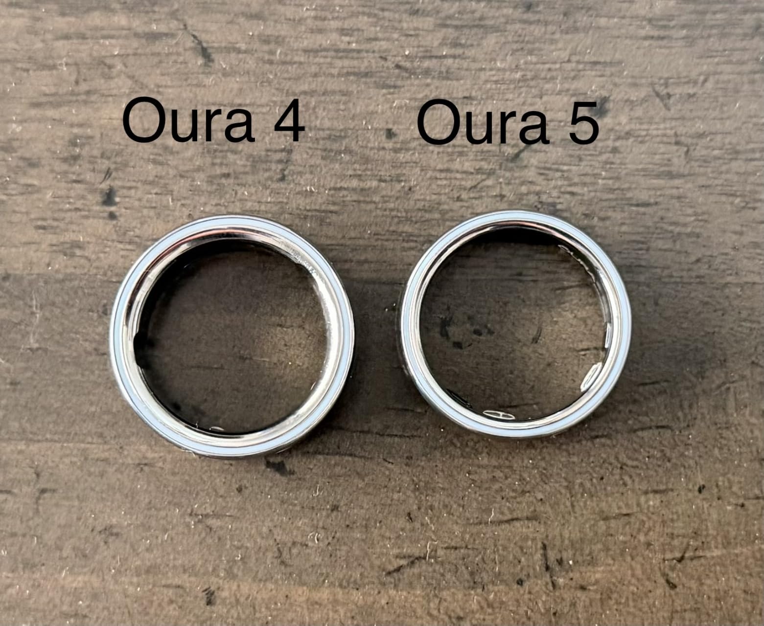 Oura Ring 5 - Silver - Size 9 - Smart Ring Health Tracker - Sleep, Activity, Women's Health, AI Advisor, 1 Week Battery Life, Oura App, Android & iOS Compatible customer photo 1