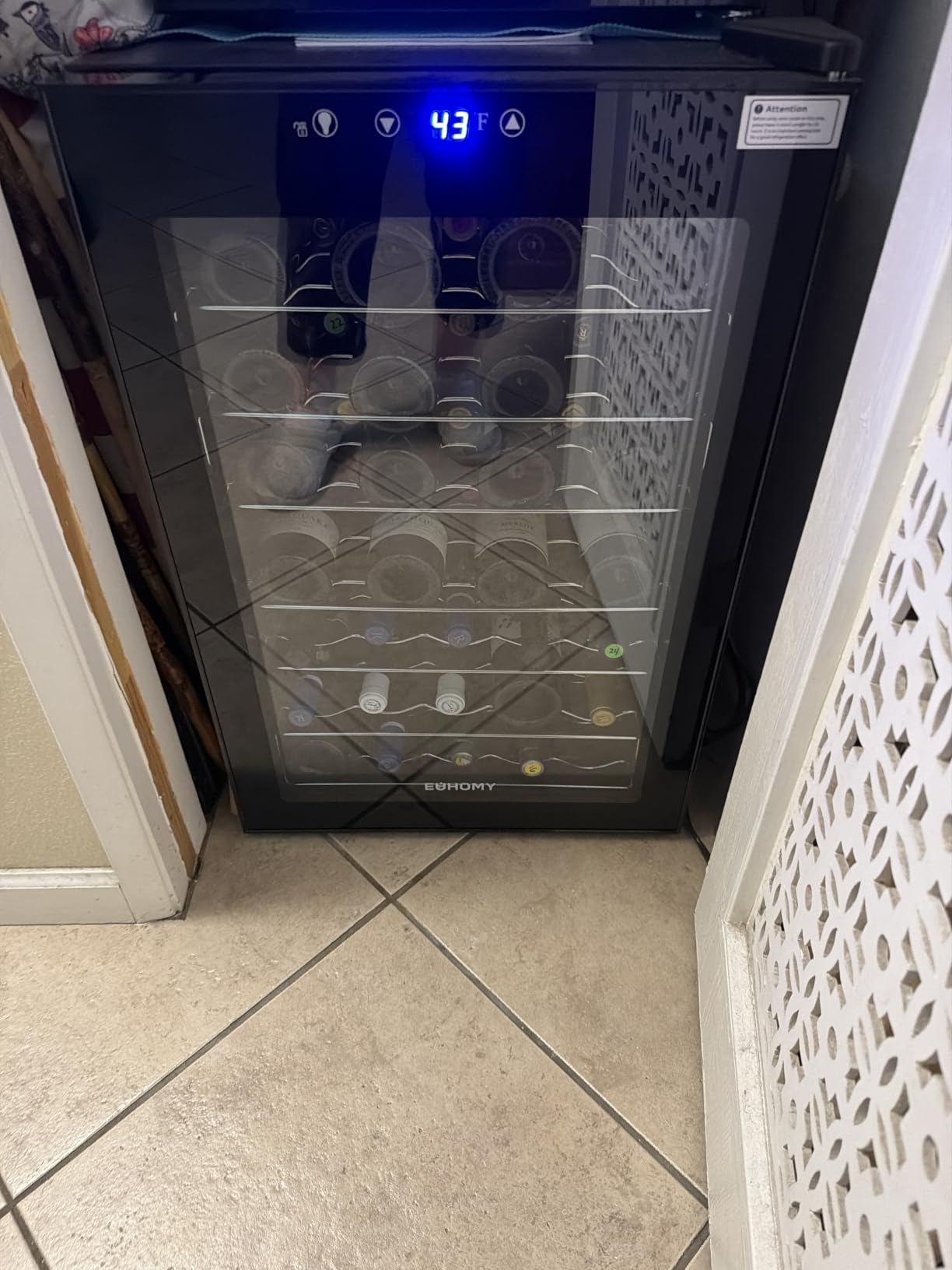 EUHOMY 18L Wine Fridge Mini Fridge, Freestanding Counter-top Wine Cooler | 40°F to 61°F, 4 Bottle and 6 Can, Compressor Cooling, Glass Door, Adjustable Shelves, LED Digital Temperature Control, Quiet customer photo 2