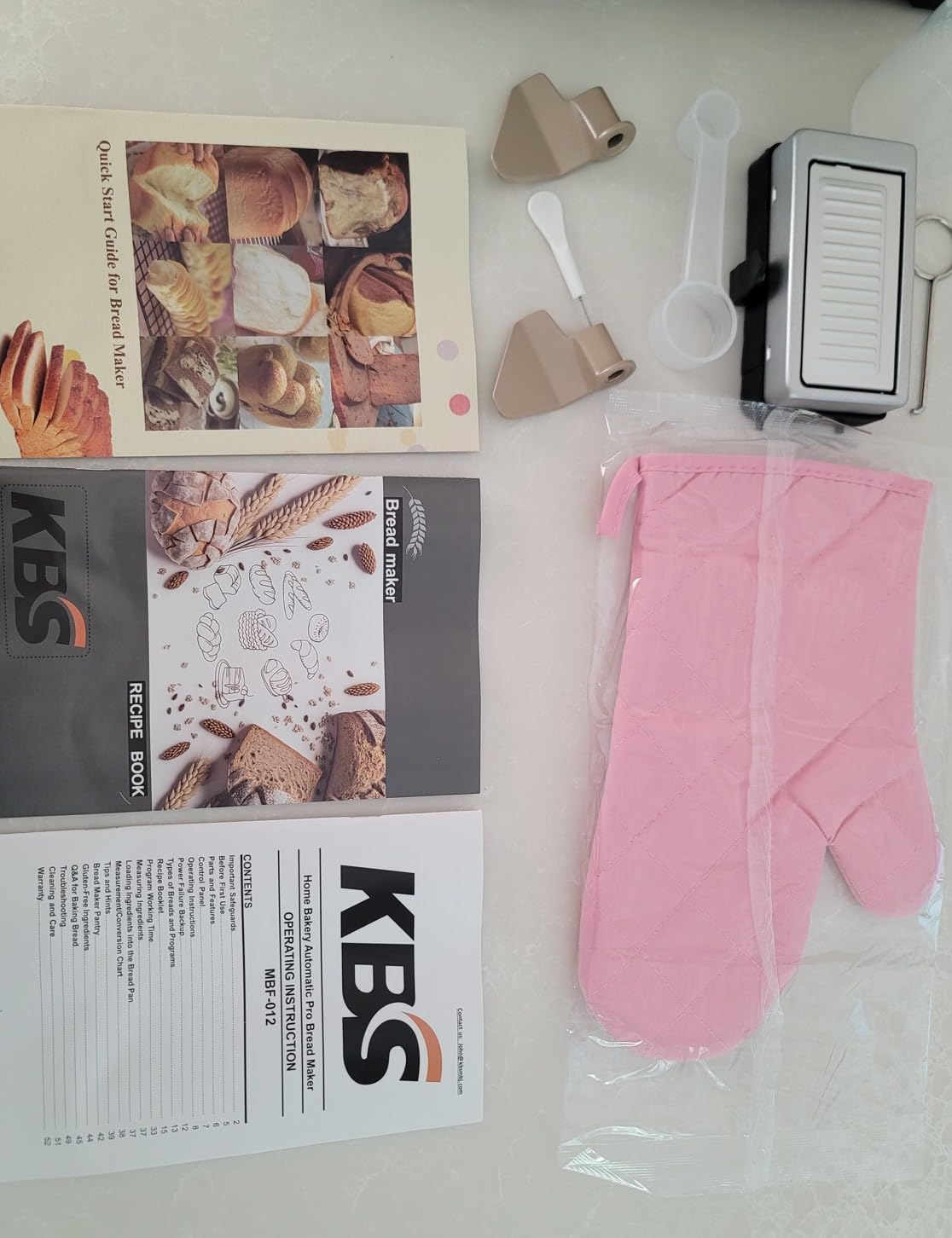 KBS 2.2LB Smart Bread Maker, 20-in-1 Automatic Bread Machine with Color Touchscreen customer photo 1