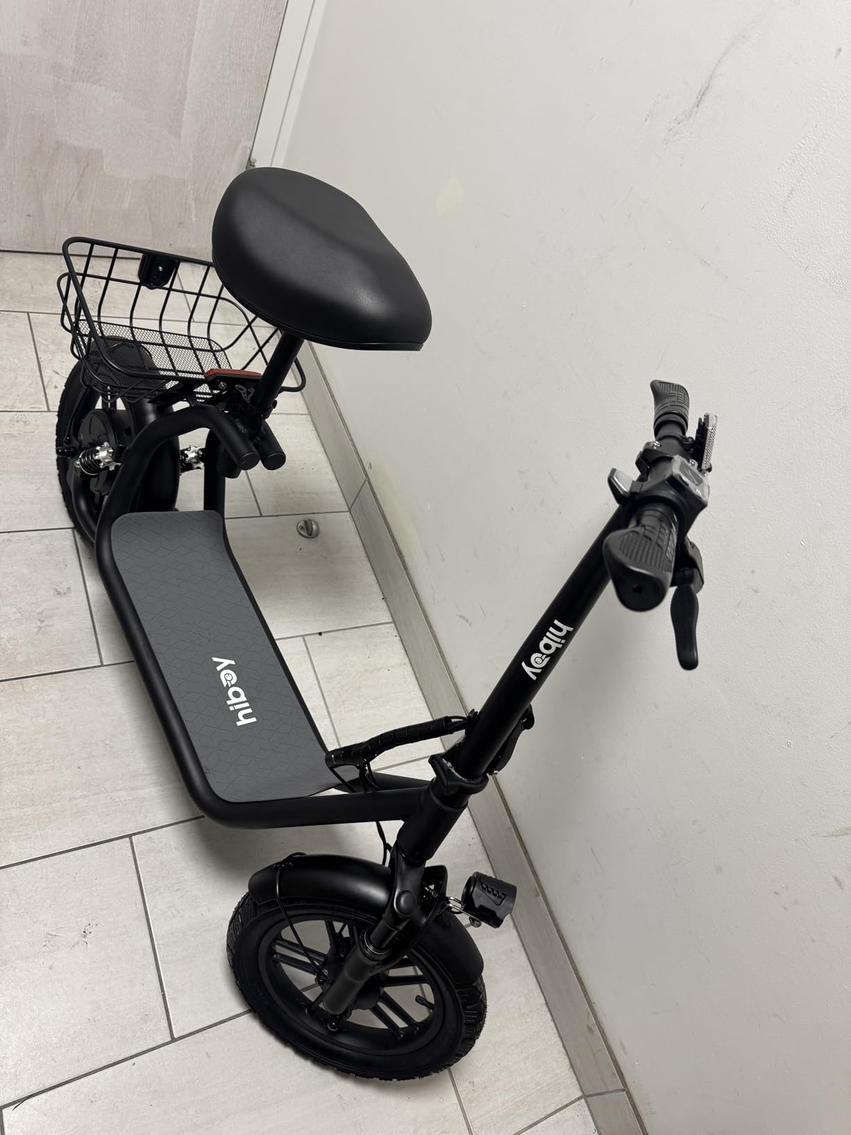 Hiboy Q2/U2 Electric Scooter with Seat for Adults, 22-25 Mile Range, 500W customer photo 2
