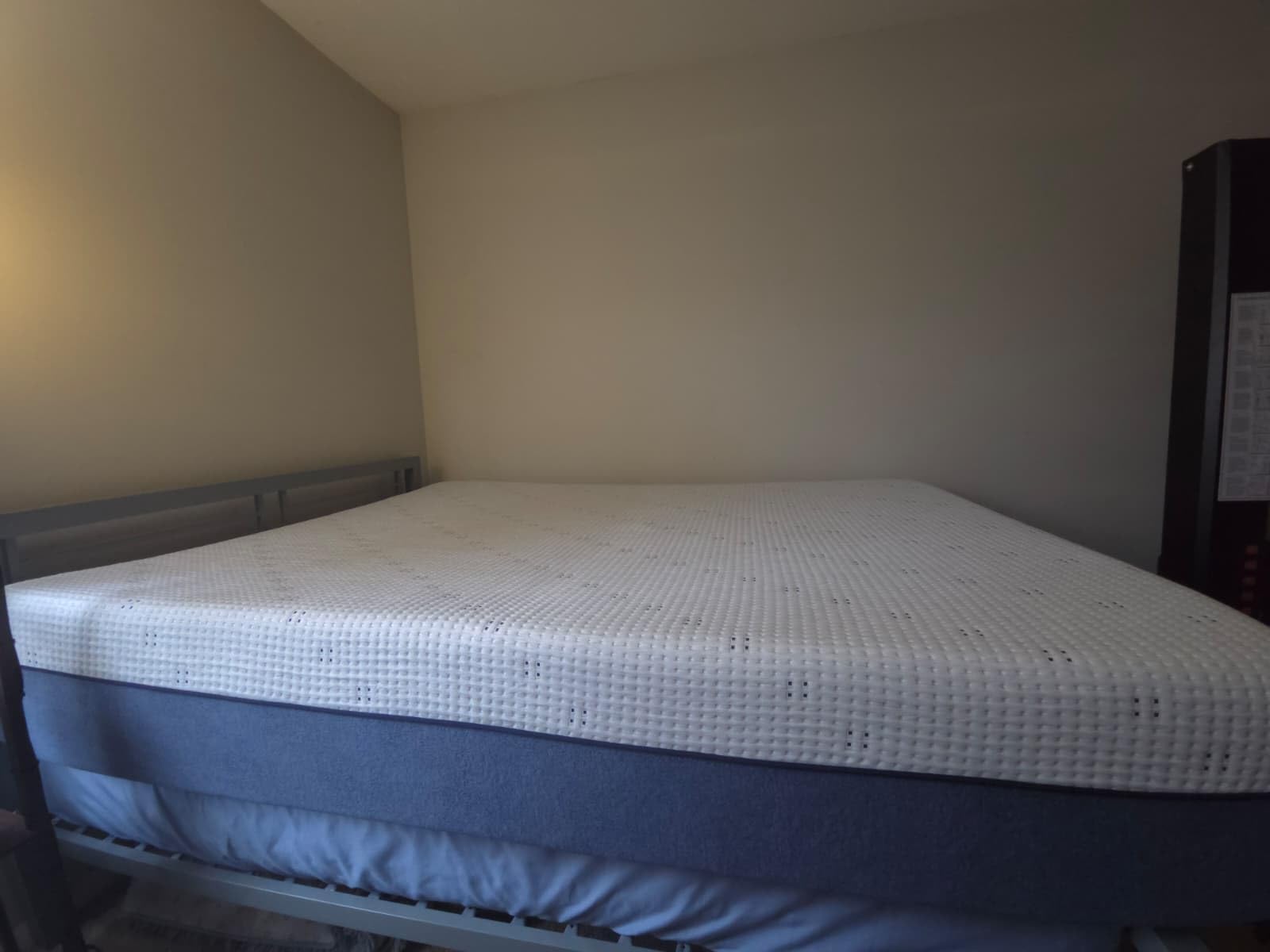 Dyonery RV King Mattress 10 Inch Gel Memory Foam Mattress Medium Support customer photo 2