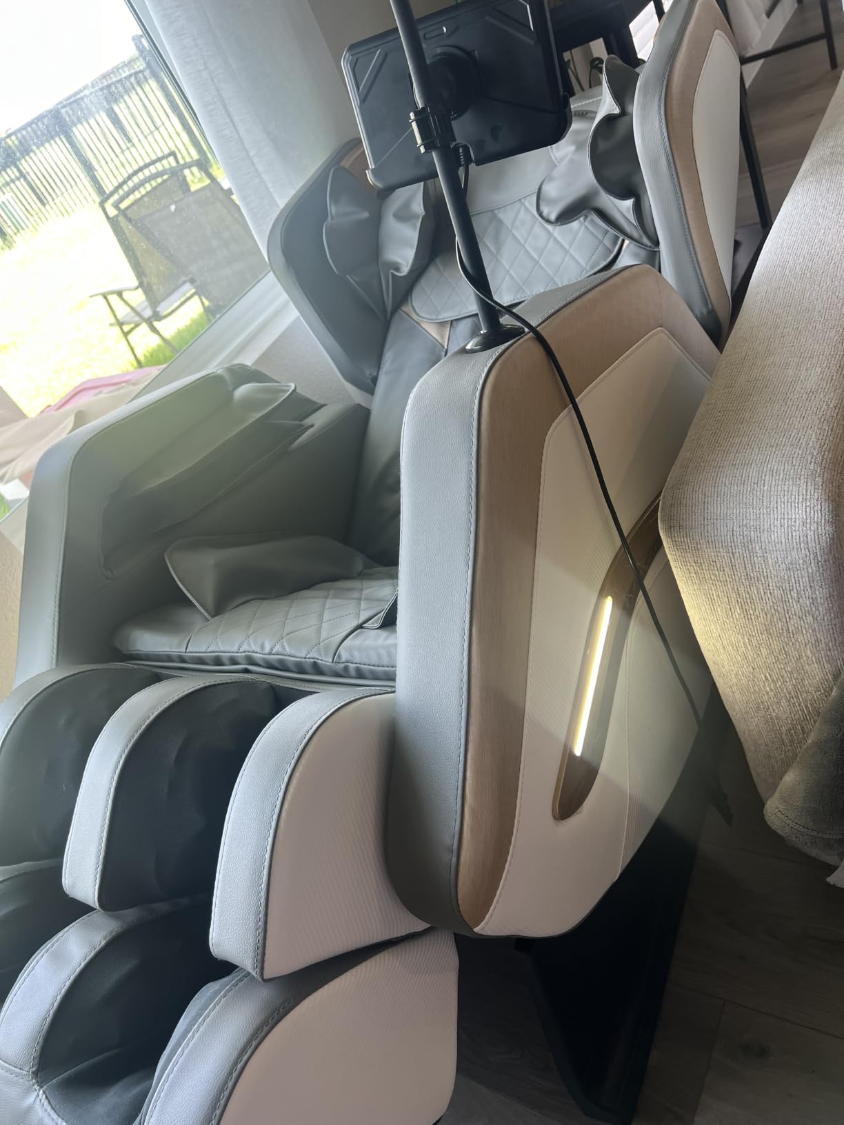 Massage Chair Full Body 14 Fixed Roller Zero Gravity 5 Auto Modes customer photo 1