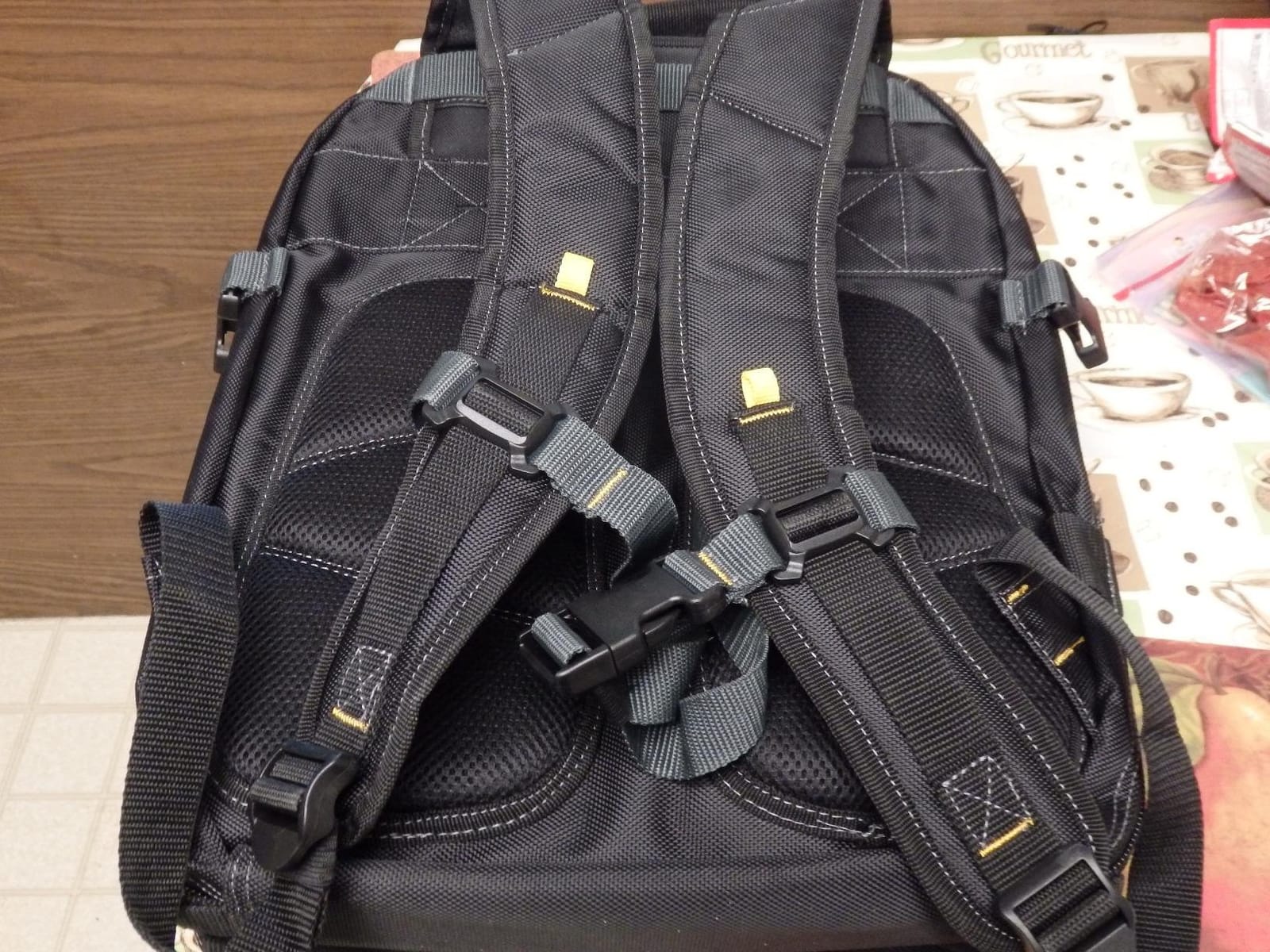 Custom Leathercraft1132 75-Pocket Tool Backpack customer photo 2