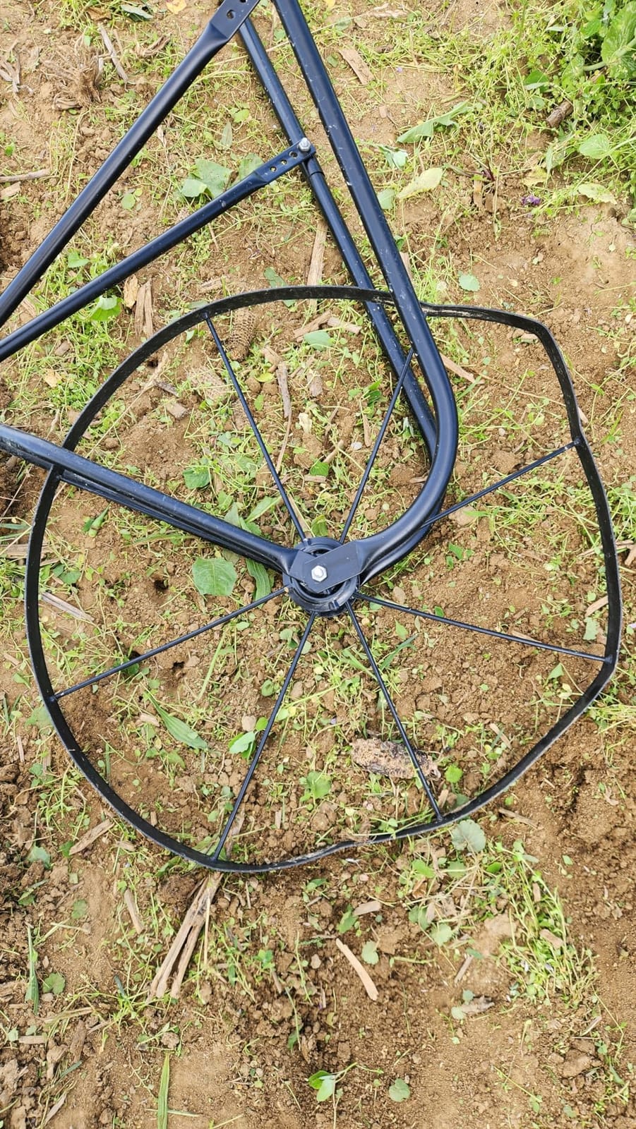 EarthWay 6500 High Wheel Tubular High Wheel Cultivator with Comfort Handle with 3- Position Adjustable, Quick Change Implements, and 24 Inch Steel Wheel customer photo 2