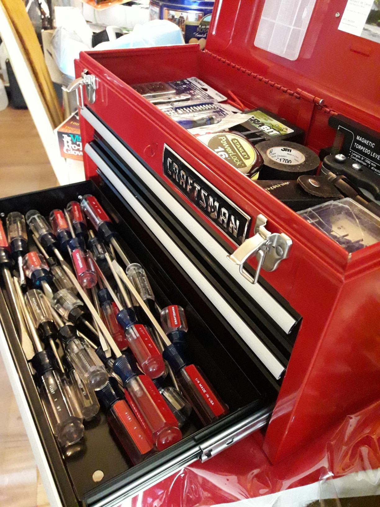 Craftsman 3-Drawer Metal Portable Chest Toolbox Red customer photo 2