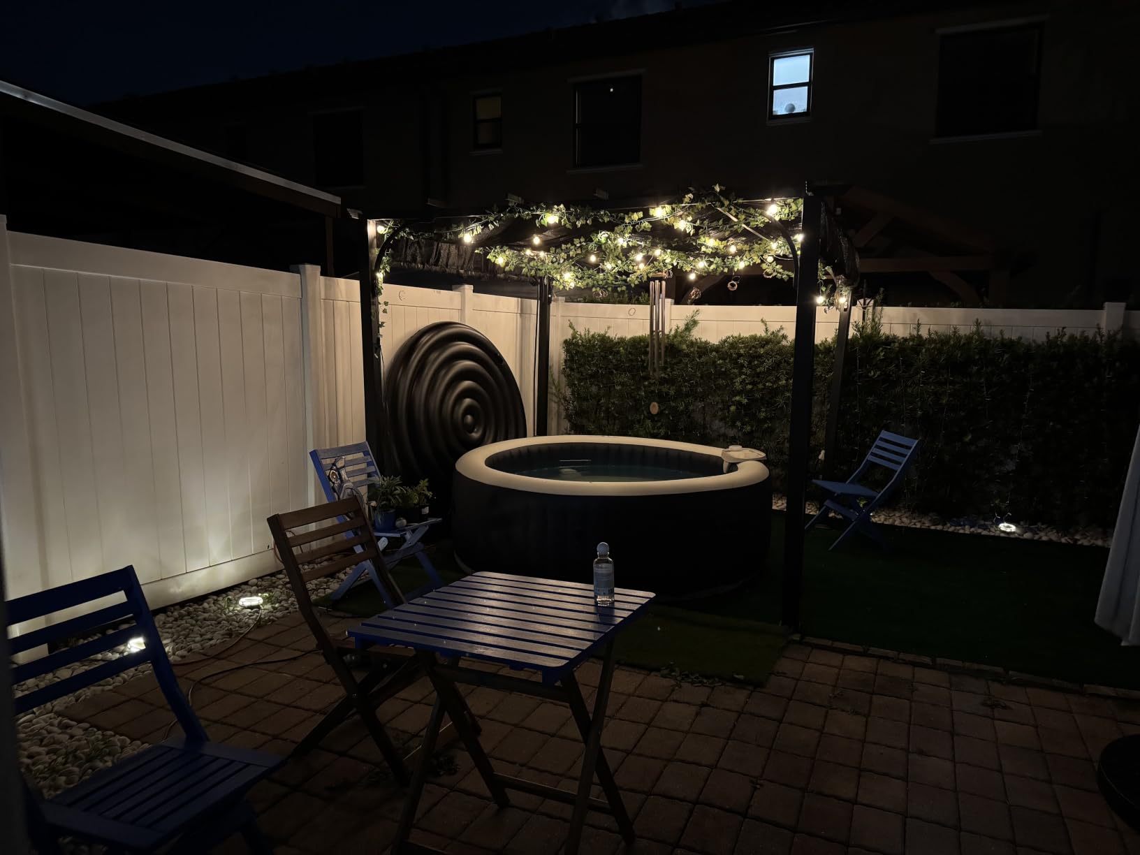 Brightown Outdoor String Lights, 29FT G40 LED IP65 Waterproof Patio Lights customer photo 2