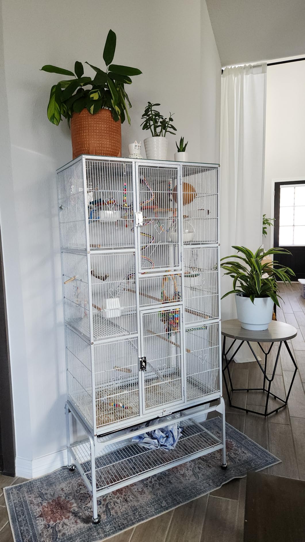 Yaheetech 69'' Extra Large Bird Cage Metal Parrot Cage w/Detachable Stand for Mid-Sized Parrots Cockatiels Conures Parakeets Lovebirds Budgie Finch, White customer photo 2