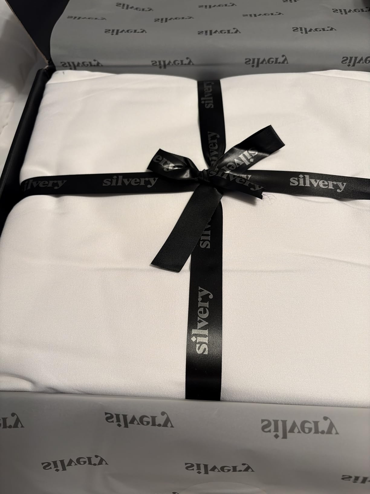 Silvery Silver Infused Bed Sheets Set - Ultra-Soft Temperature-Regulating Fabric with Self-Cleaning Technology™ that Stays Fresh 3X Longer for Hygienic Sleep (Cool Gray, Queen) customer photo 2