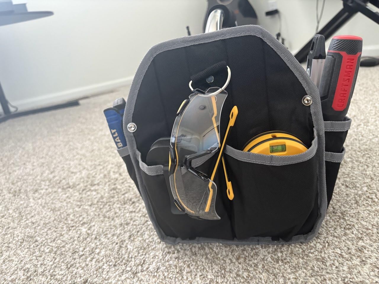 Kowsinde 16 Inch Tool Bag, Electrician Tool Bag, Open Top Tool Bags, 26 Pockets Can Hold Many Tools, Steel Handle and Removable Shoulder Strap customer photo 1