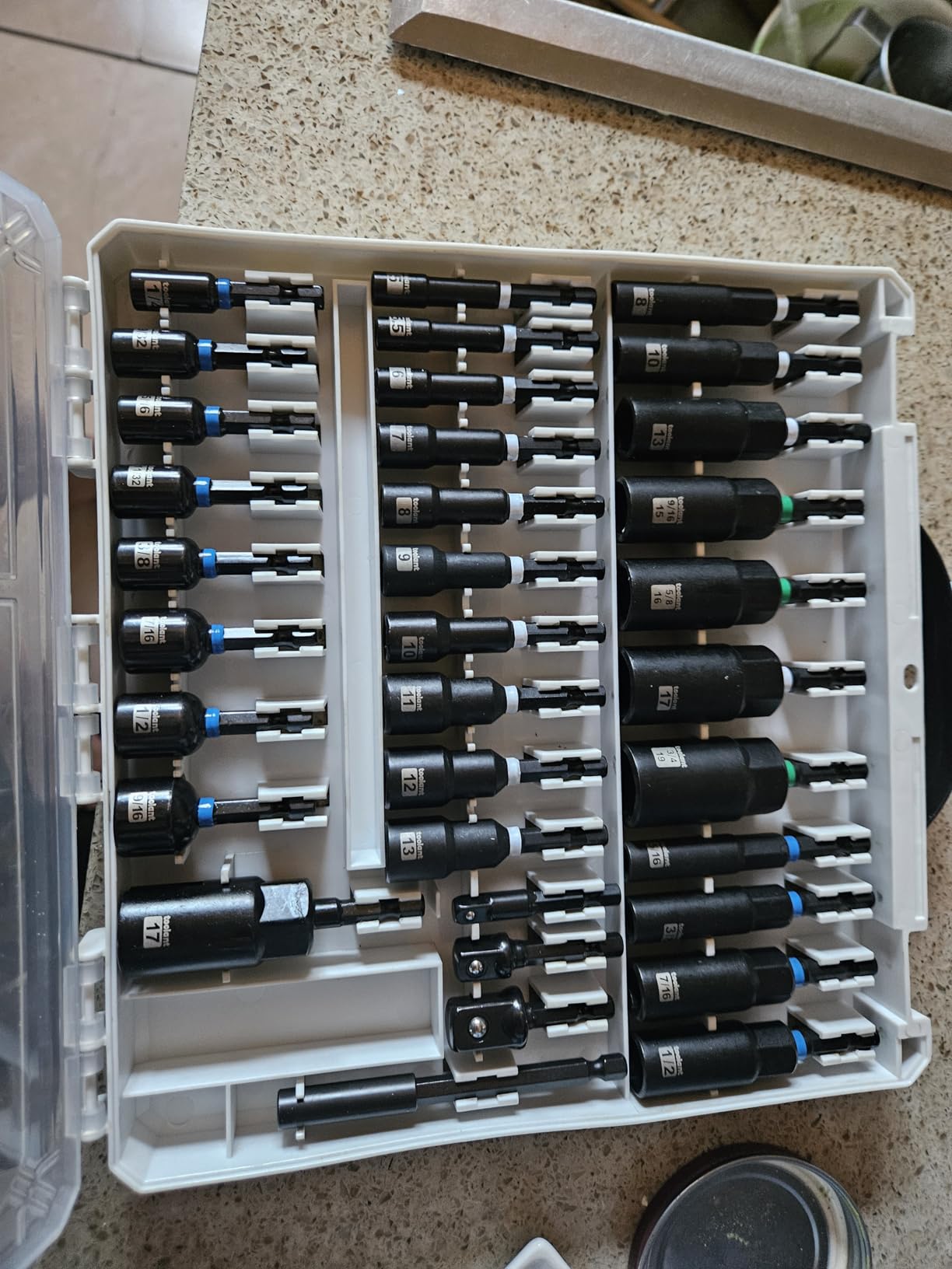 toolant Magnetic Nut Driver Set, 34-Piece customer photo 1