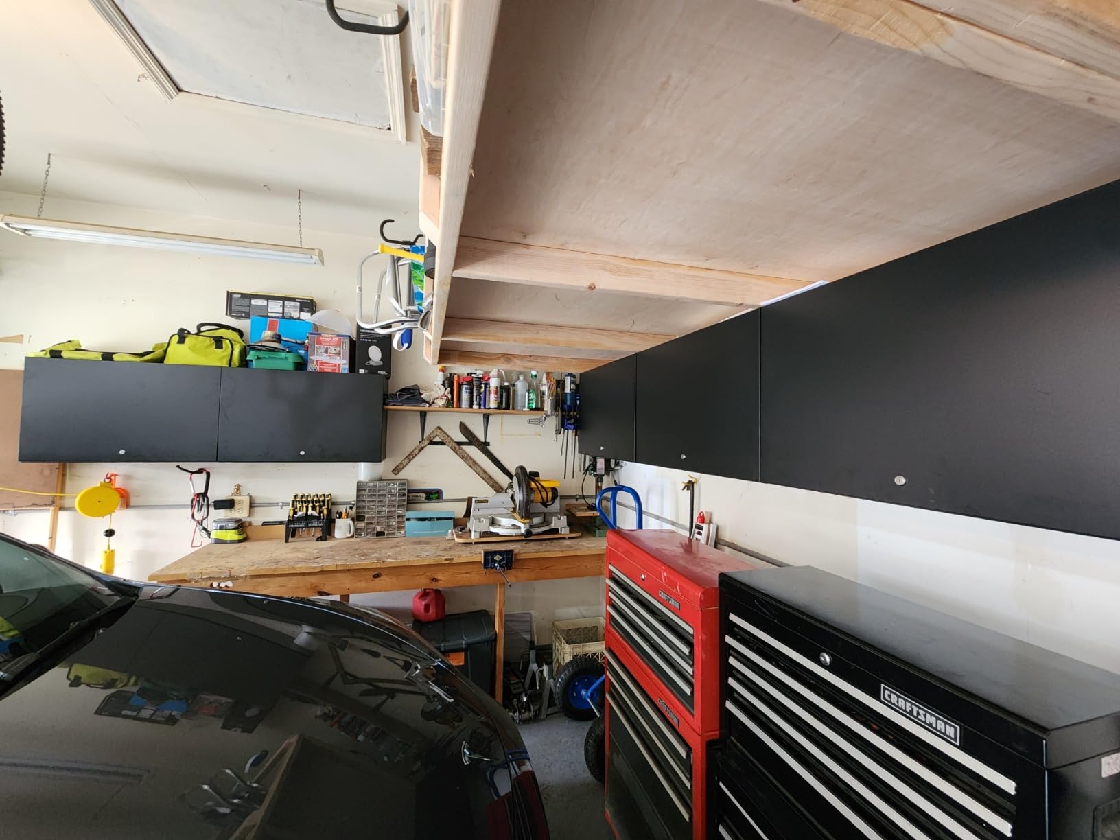 Garage Wall Cabinet, Metal Tool Cabinet with Lock&Adjustable Shelf customer photo 2