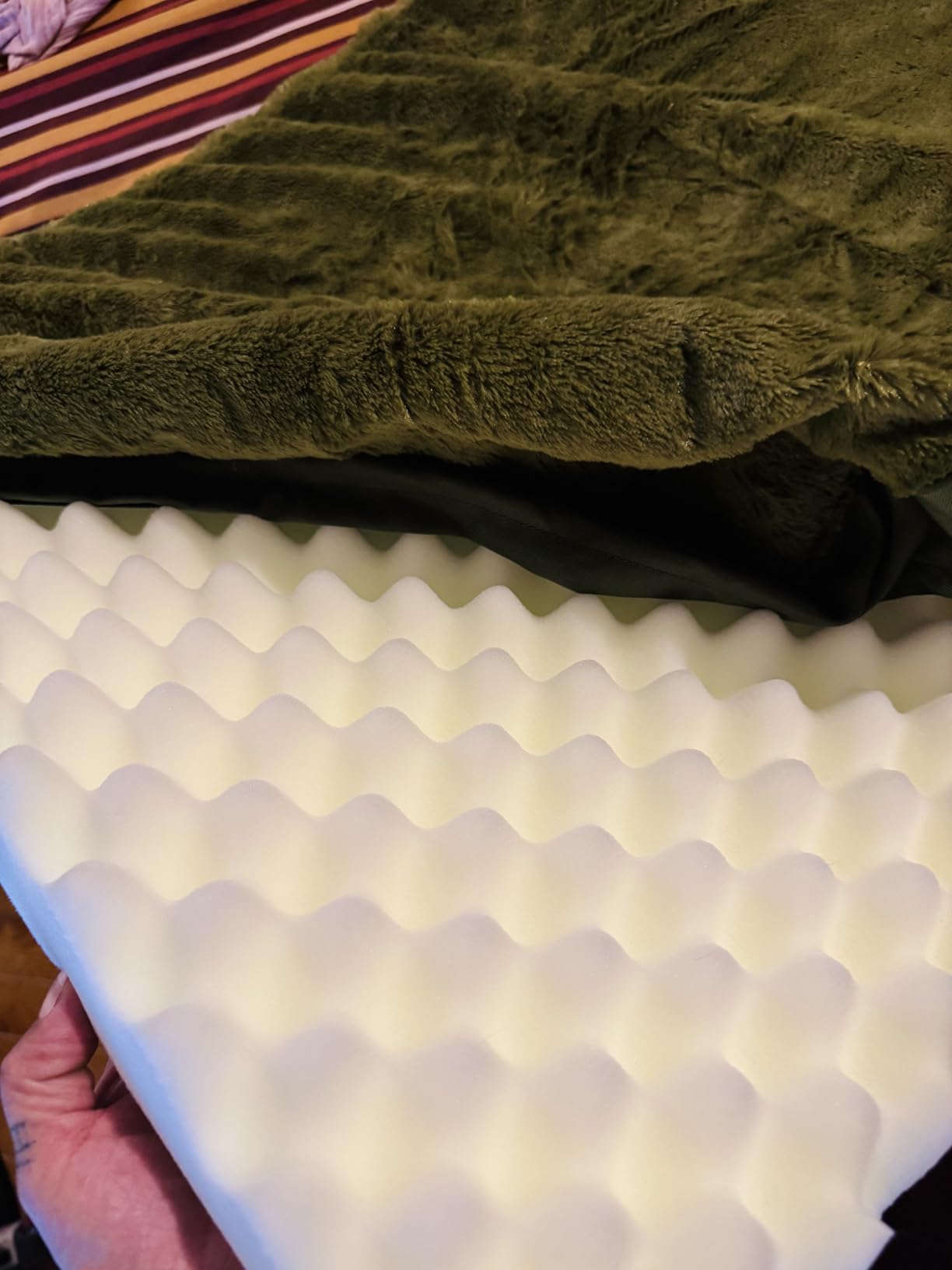 KSIIA Orthopedic Dog Bed for Large Dogs with Waterproof Lining, Grey, 35x22 customer photo 2