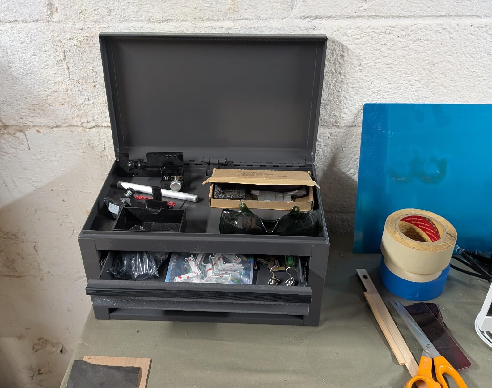 WORKPRO 18-Inch Tool Box with 2 Drawers & Top Storage customer photo 1