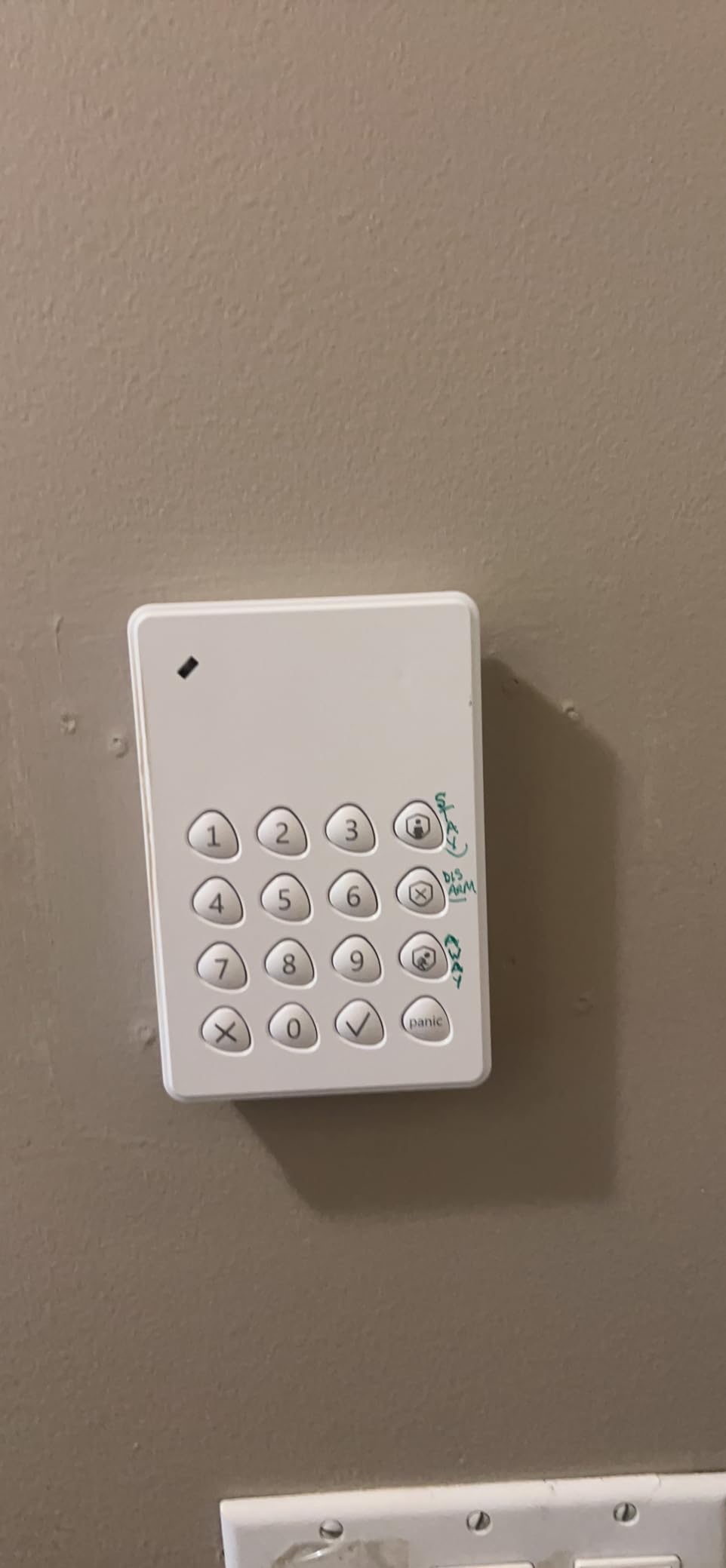 Wireless Home Alarm System 15-Piece Kit, WiFi Alarm System for Home Security with Phone APP Alert (Alarm Siren, Keypad, Remote, Motion, and Door Sensors) for Home, Apartment, Work with Alexa customer photo 2